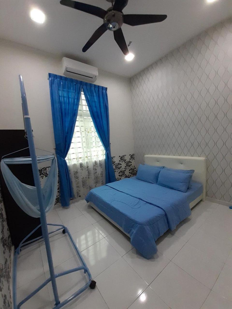 Homestay Fully Aircond Free Wifi Near MITC,UTEM photo 4