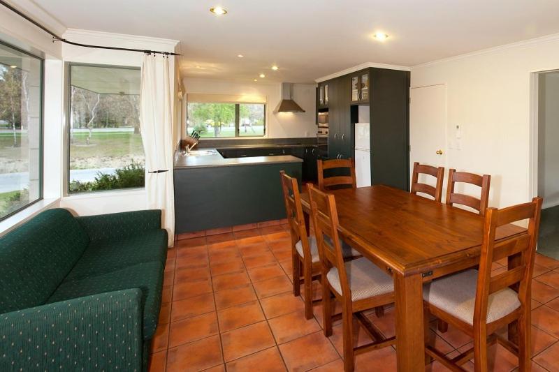 Hedditch Hideaway