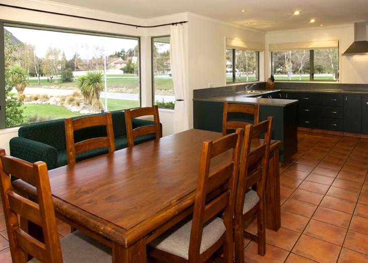Hedditch Hideaway