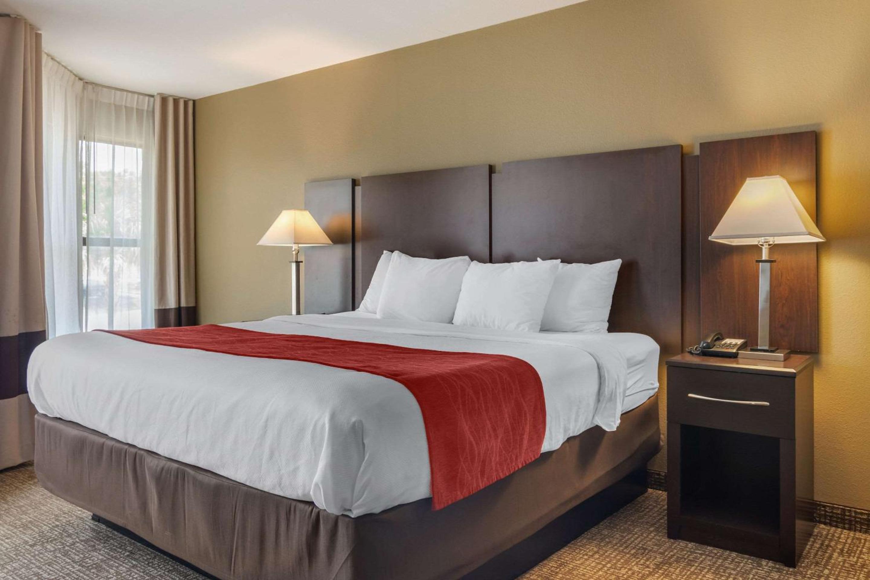 Perry Vacations - Comfort Inn Suites Perry National Fairgrounds Area - Property Image 16