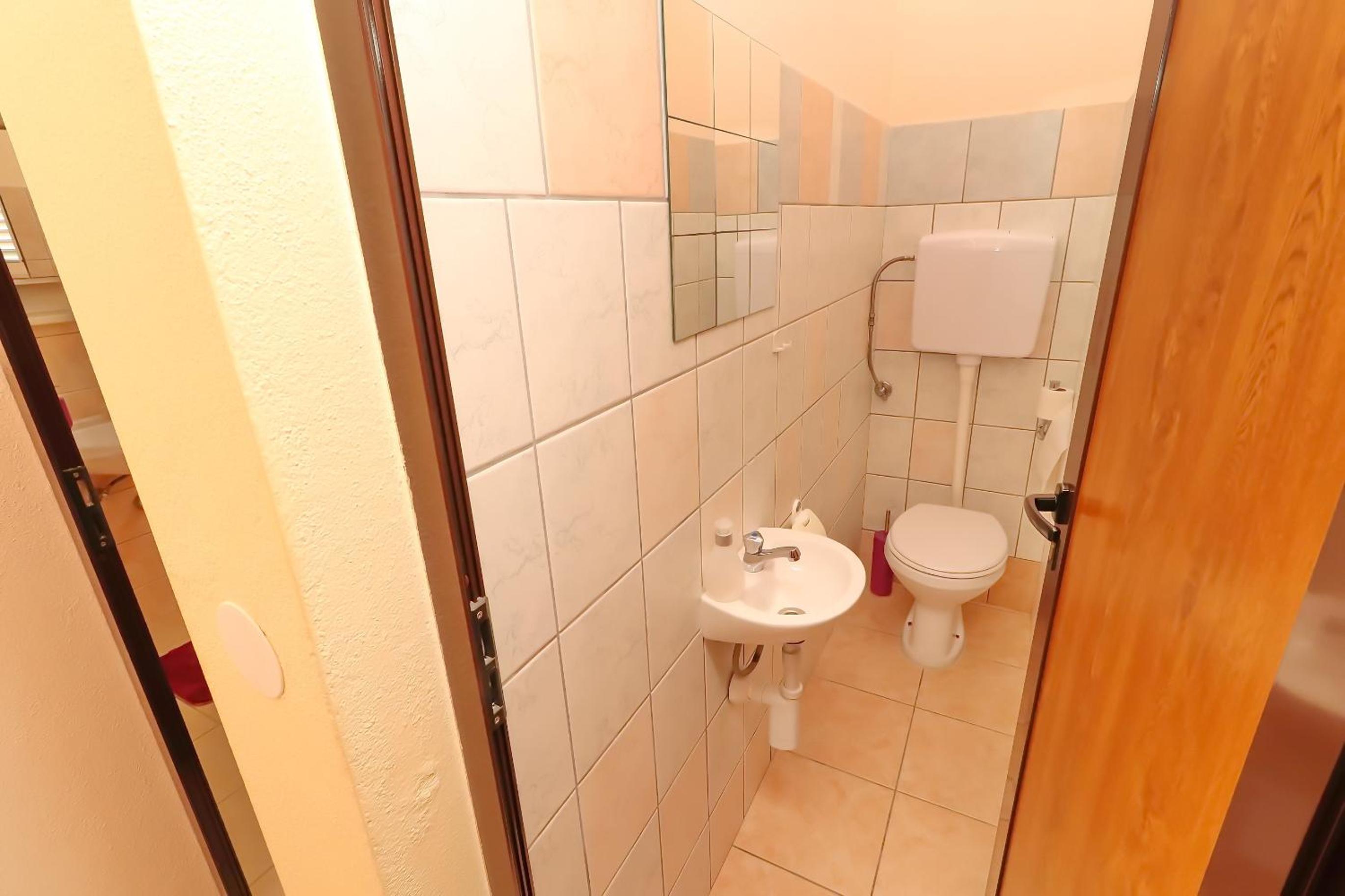 Photo 31