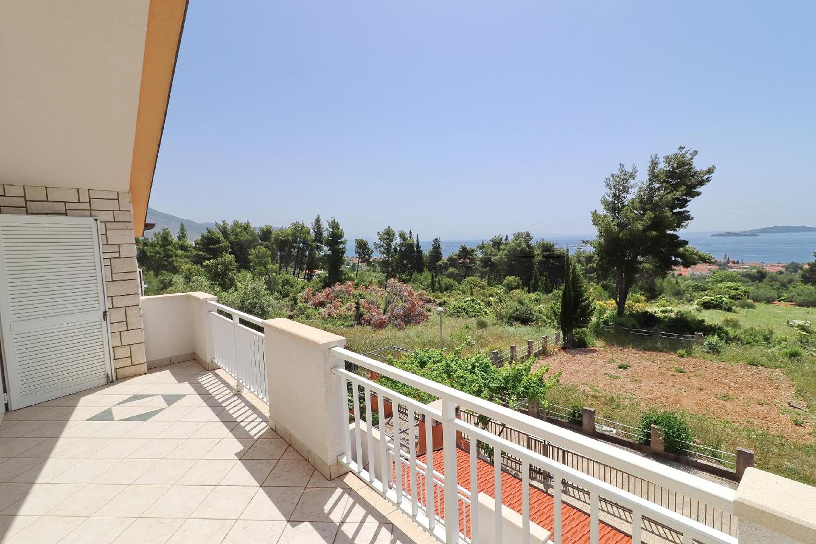 Apartments Villa Michele view 5