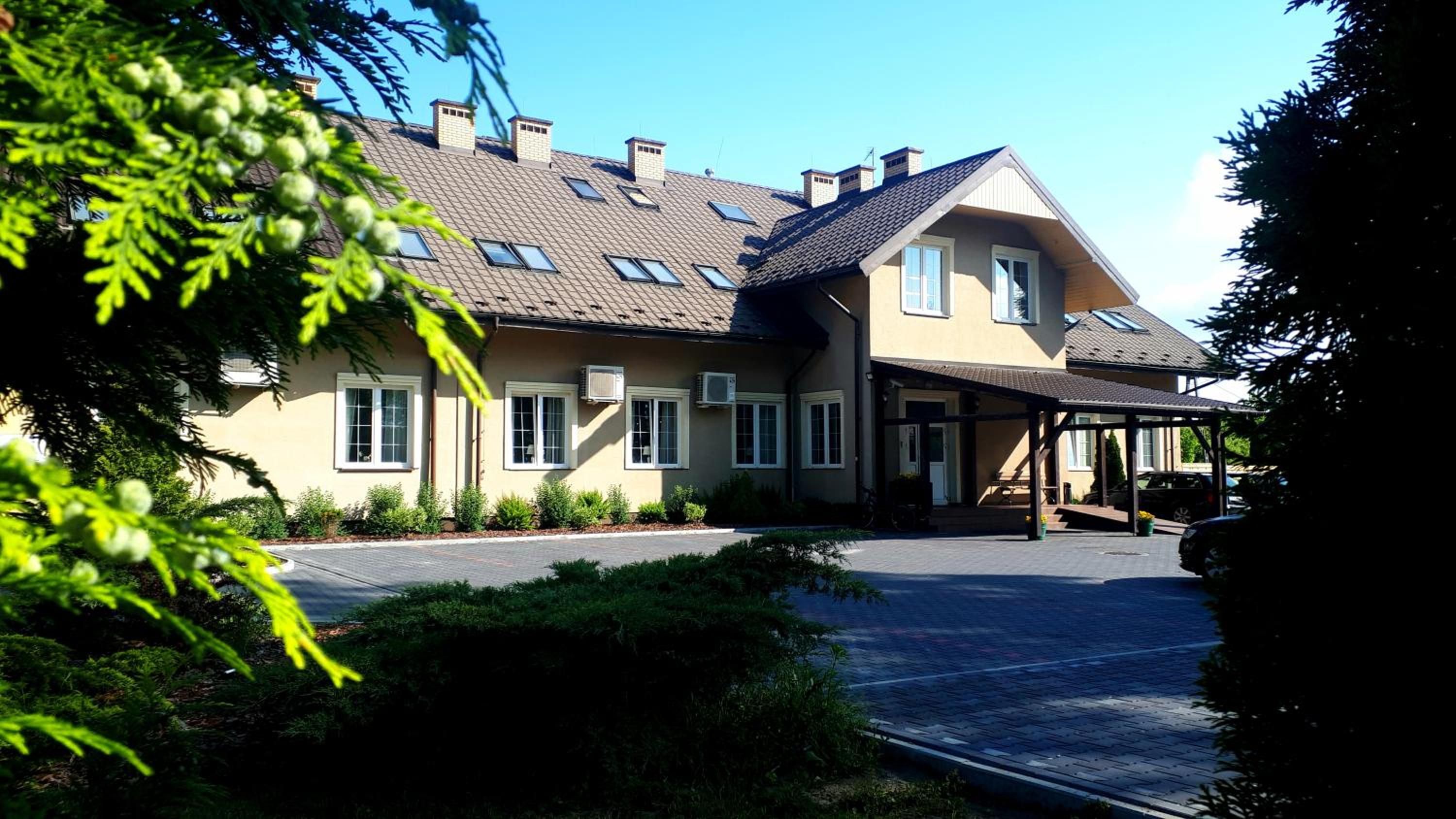Zajazd Podzamcze view 3