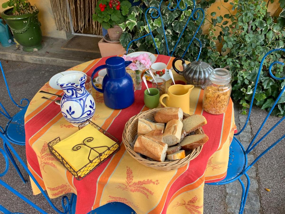 La Sarrasine view 4