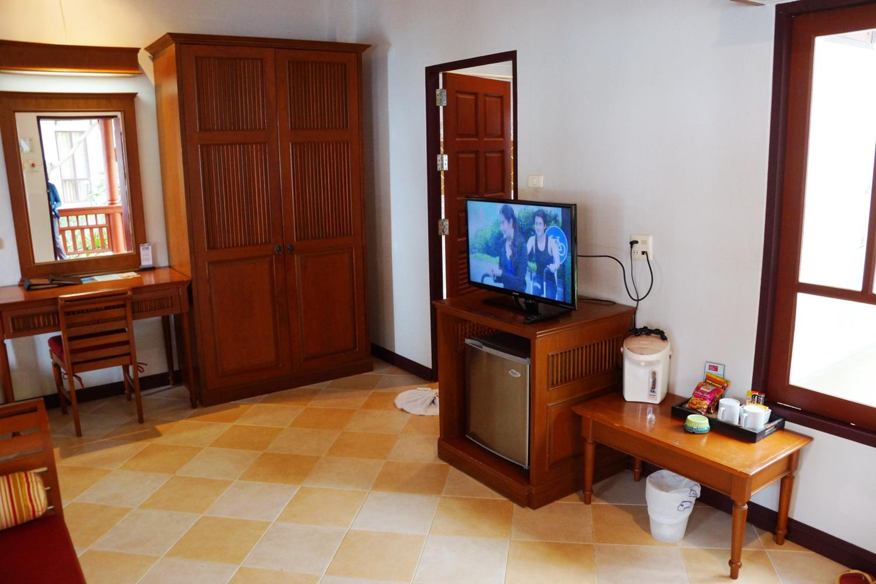 Bhundhari Chaweng Beach Resort Koh Samui - SHA Plus