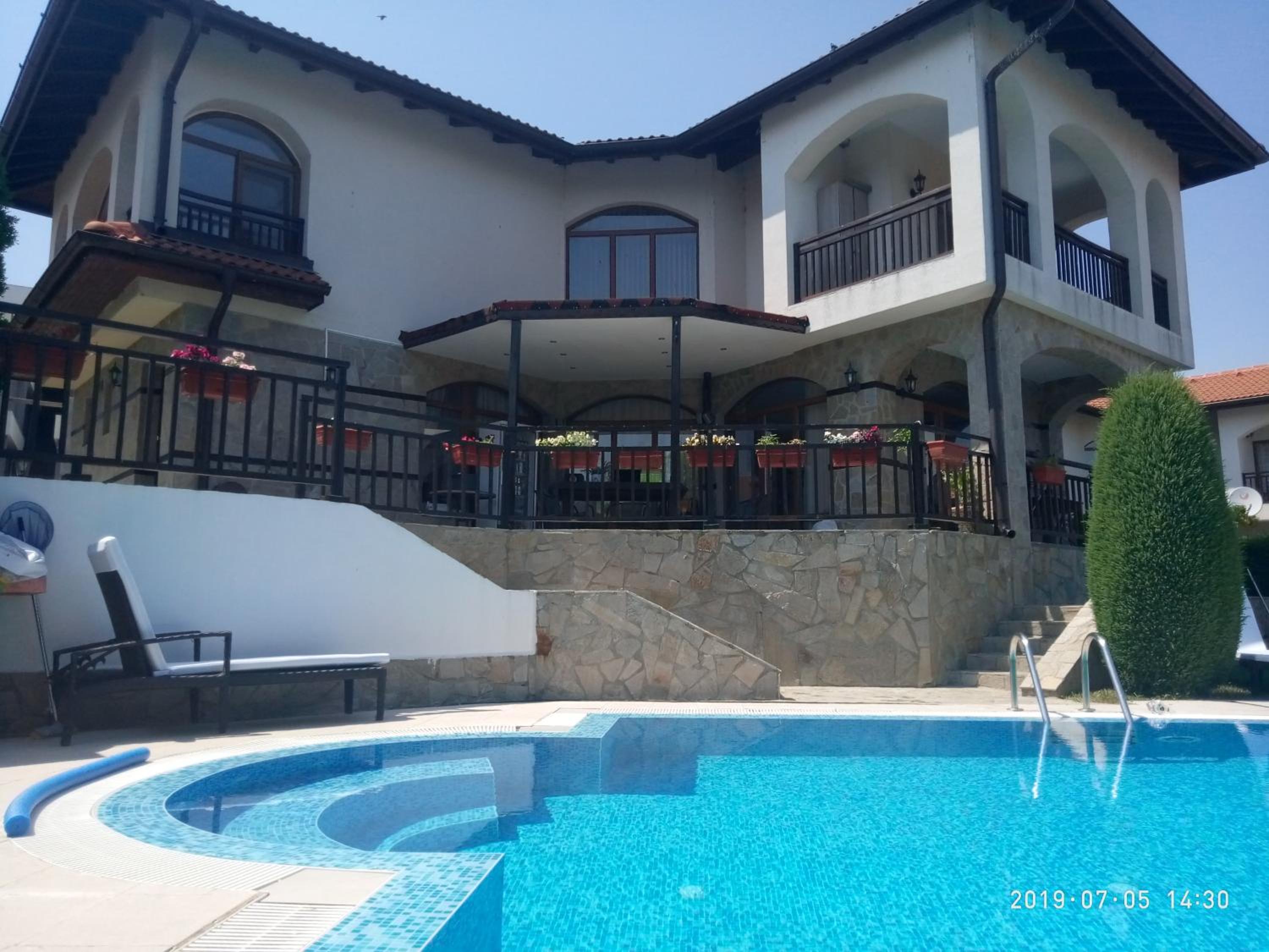 Hotel Къща за гости Мускат 2 - Image 1