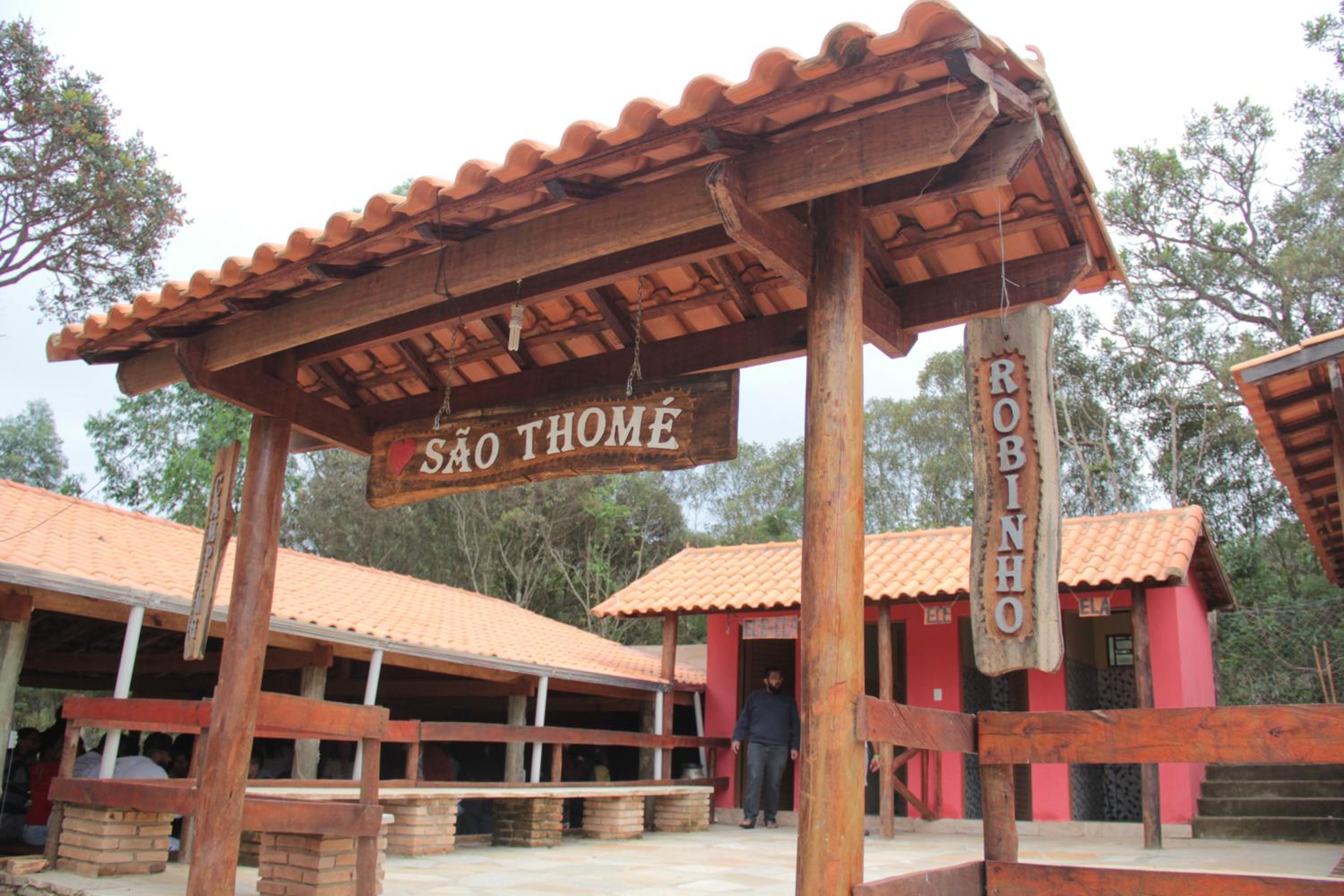 Chalés e Camping do Robinho 1