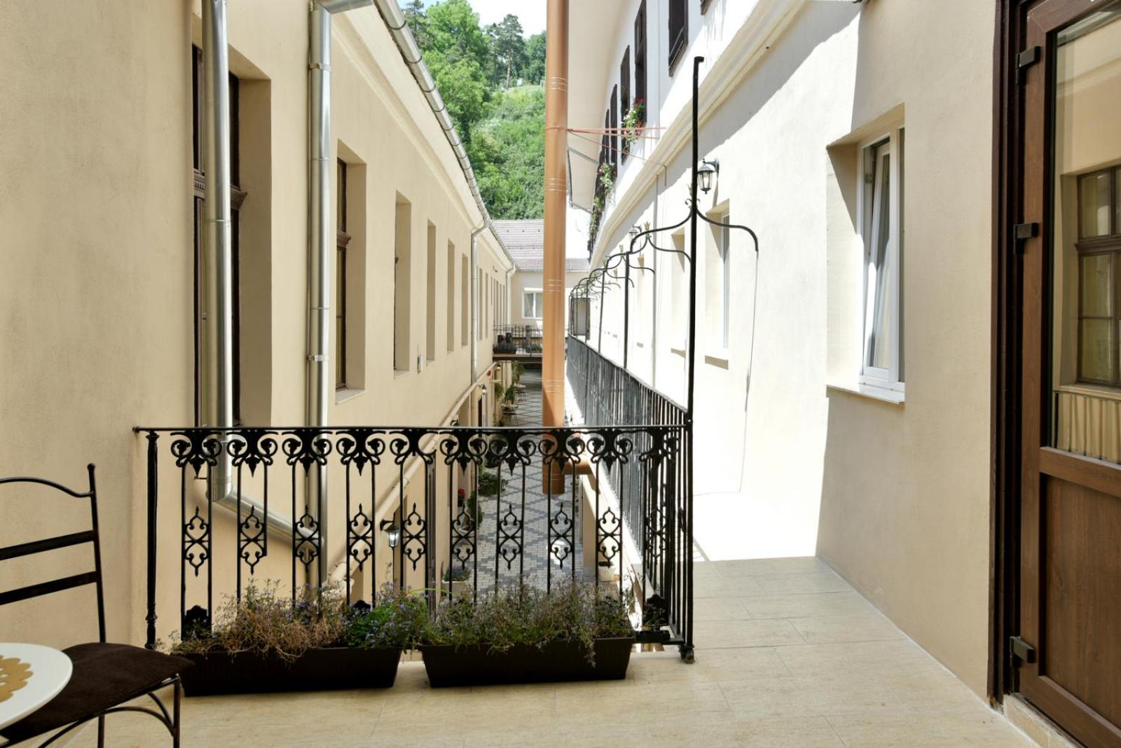 Safrano Palace