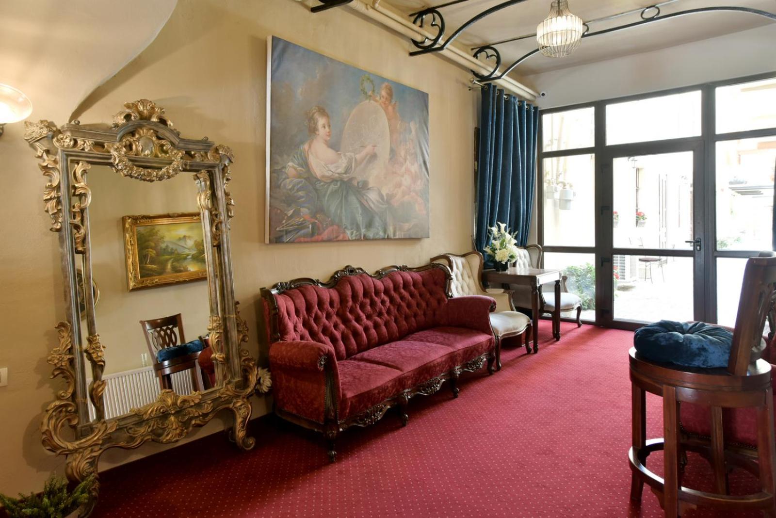 Safrano Palace
