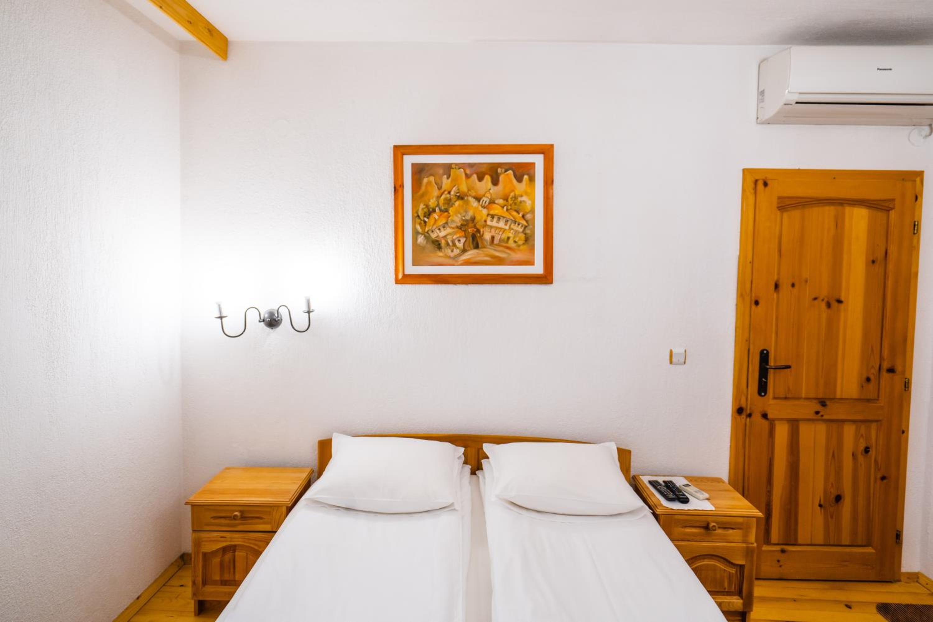 Toni's Guest House