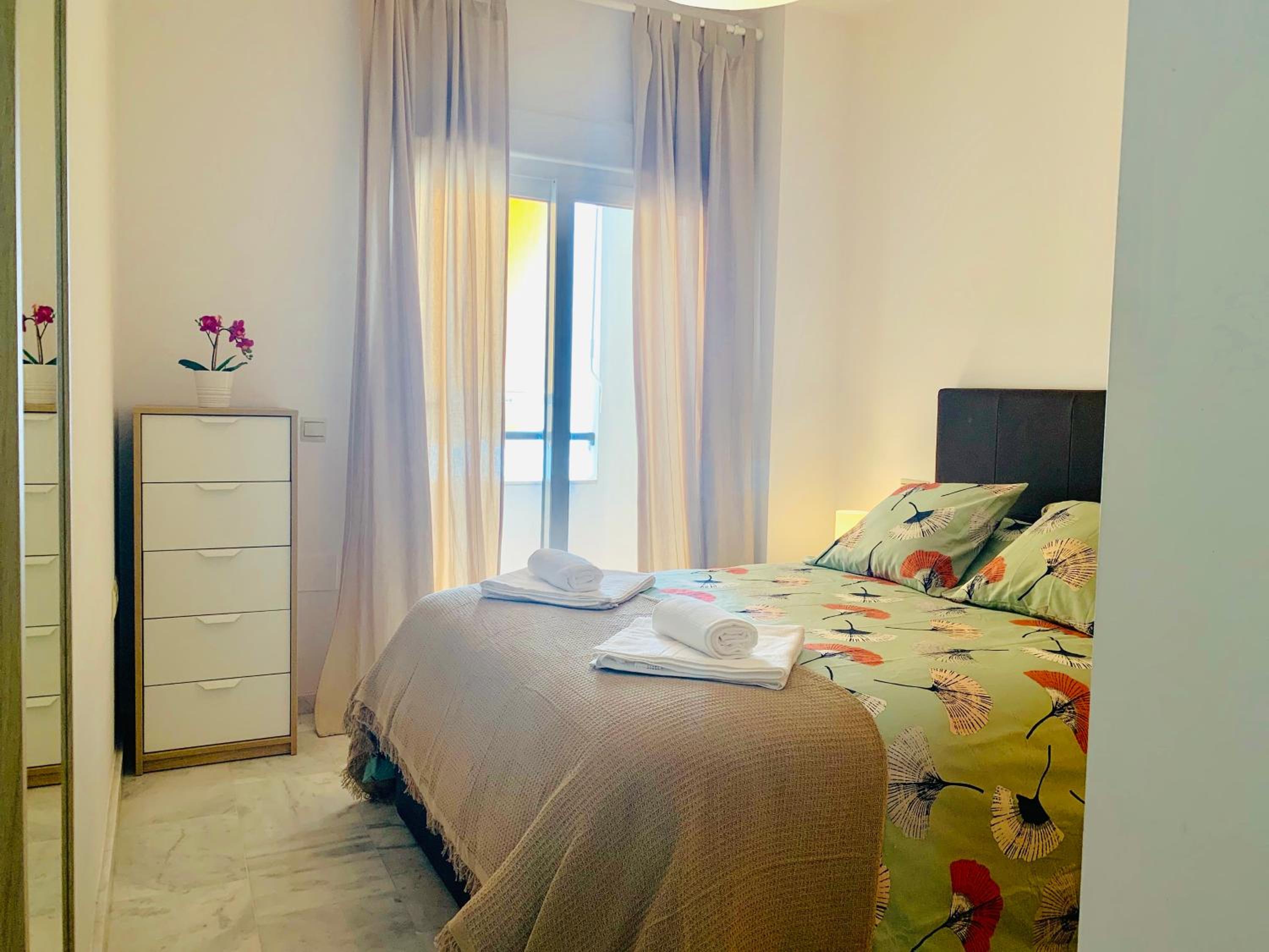 Homely Málaga Parras con terraza interior y parking privado bajo suplemento