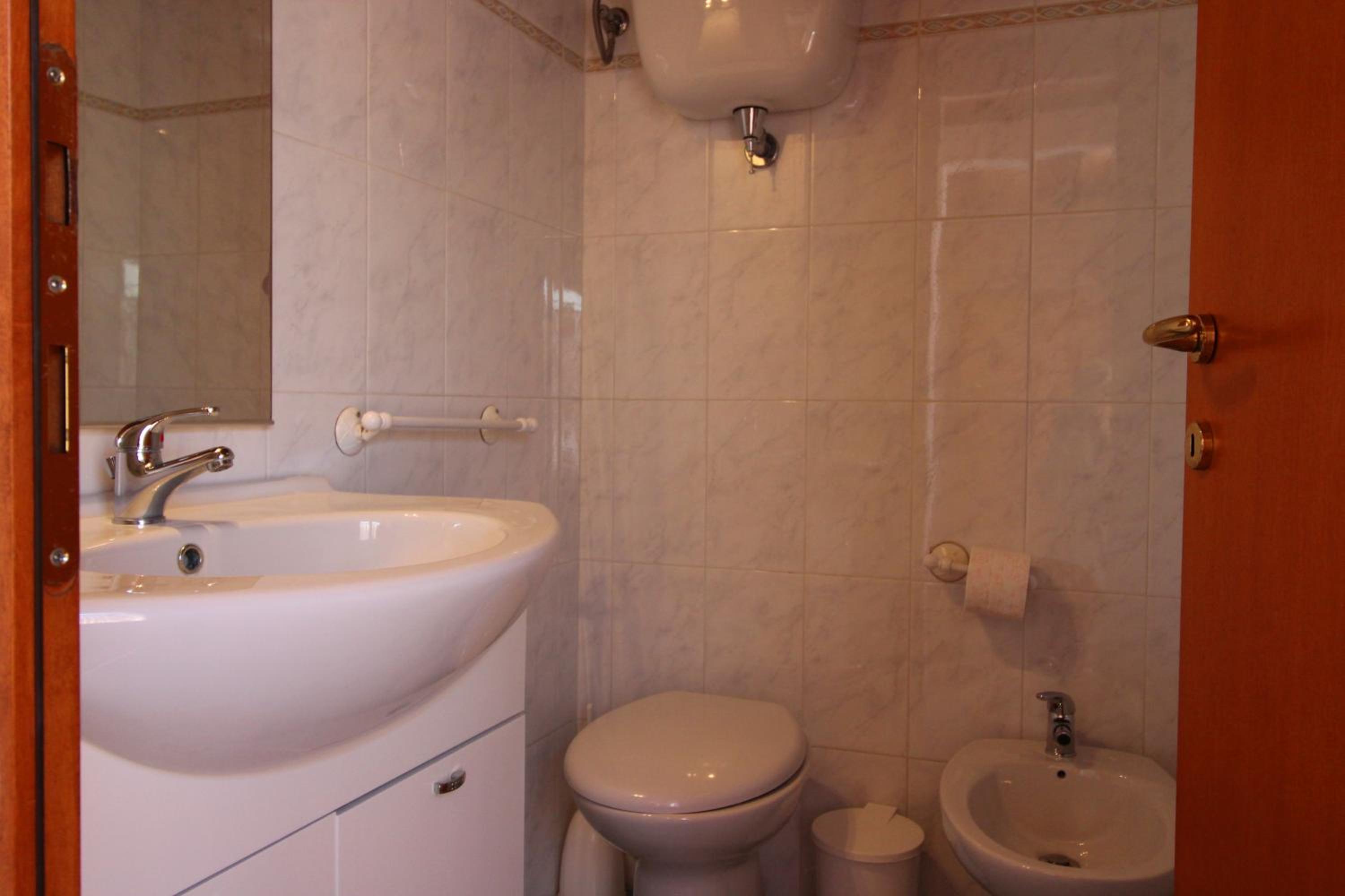 Photo 54