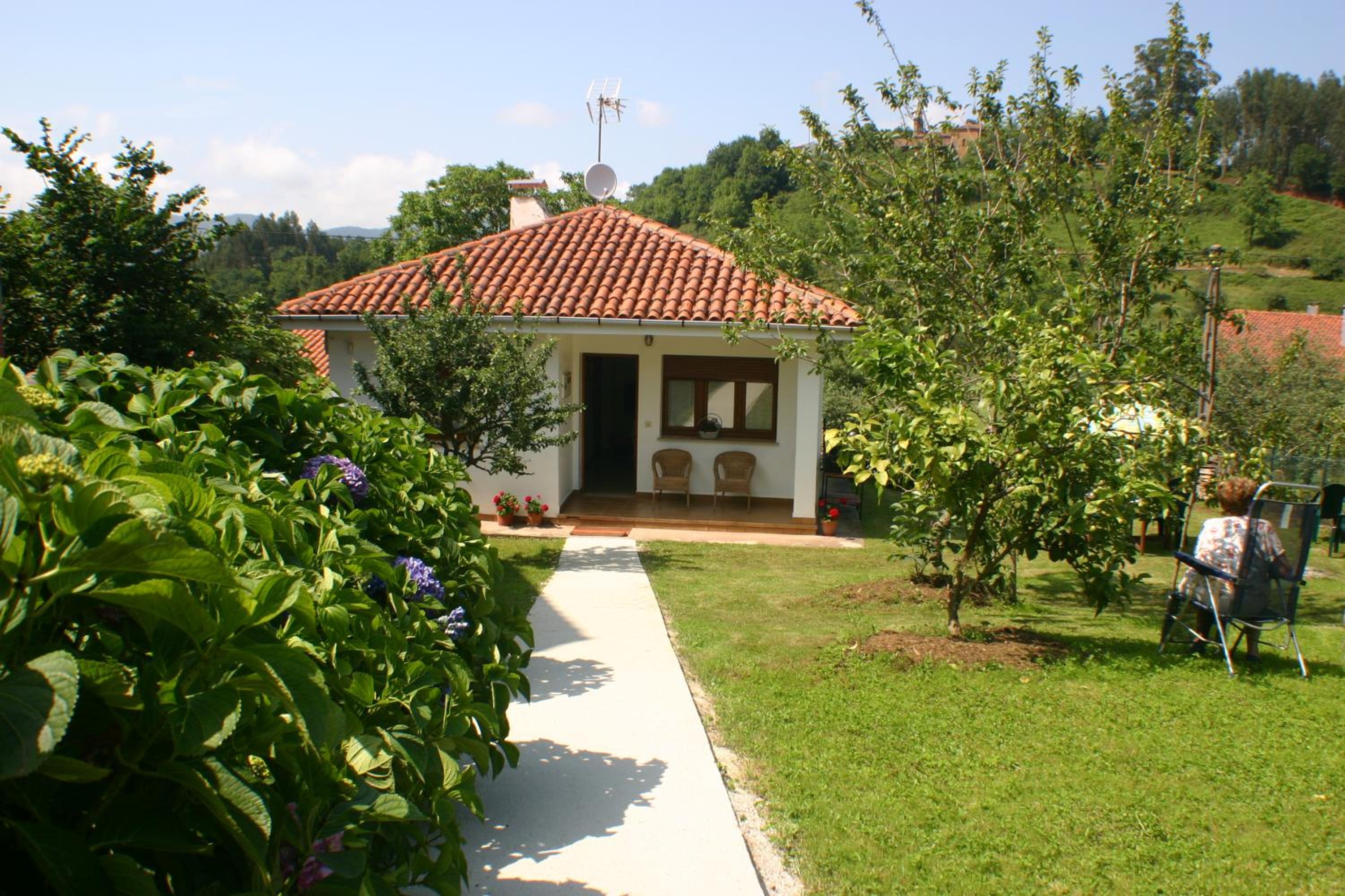 Fonte San Pedrín view 3