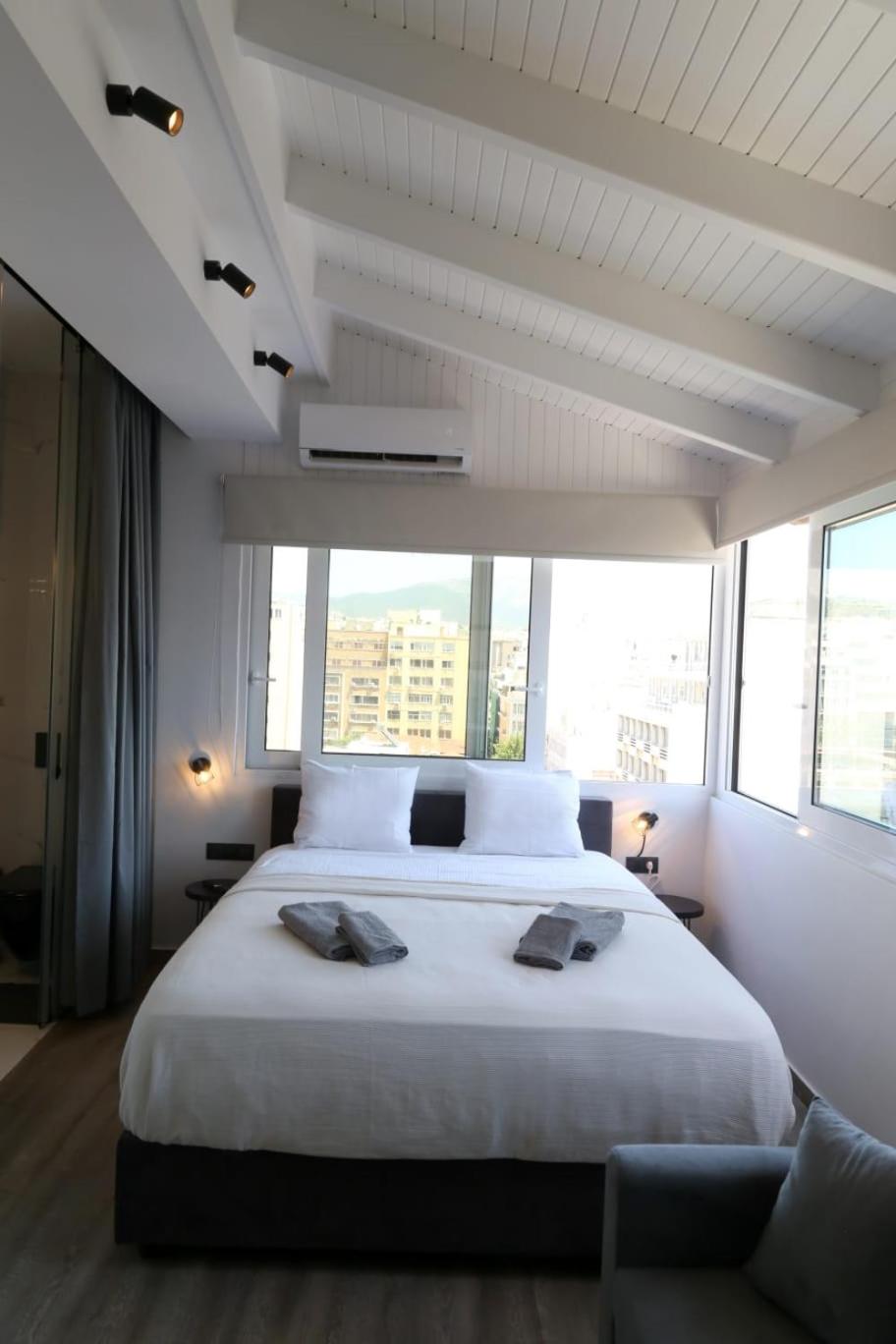 Triple A - Acropolis View in Psiri Athens - FREE Parking!