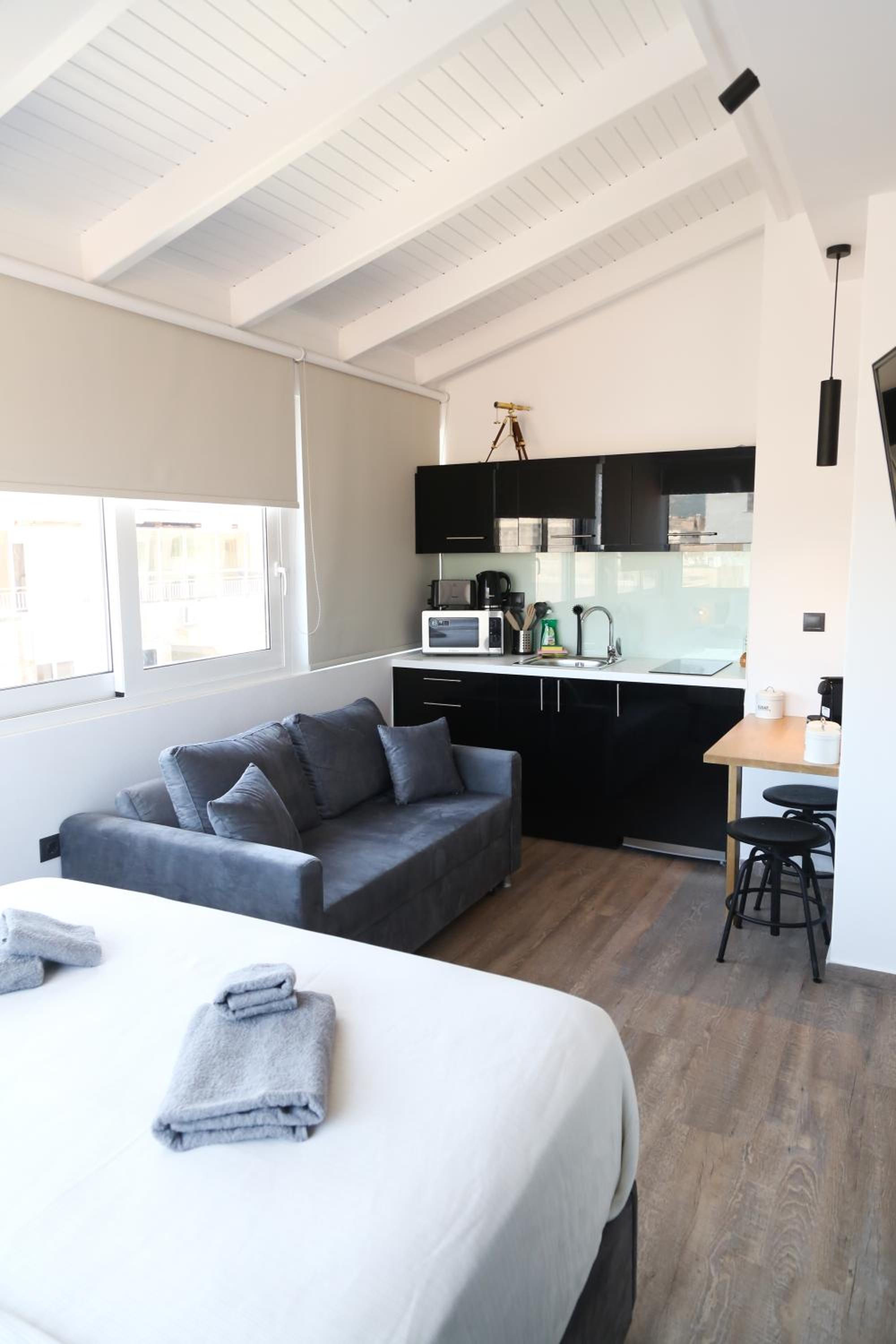 Triple A - Acropolis View in Psiri Athens - FREE Parking!