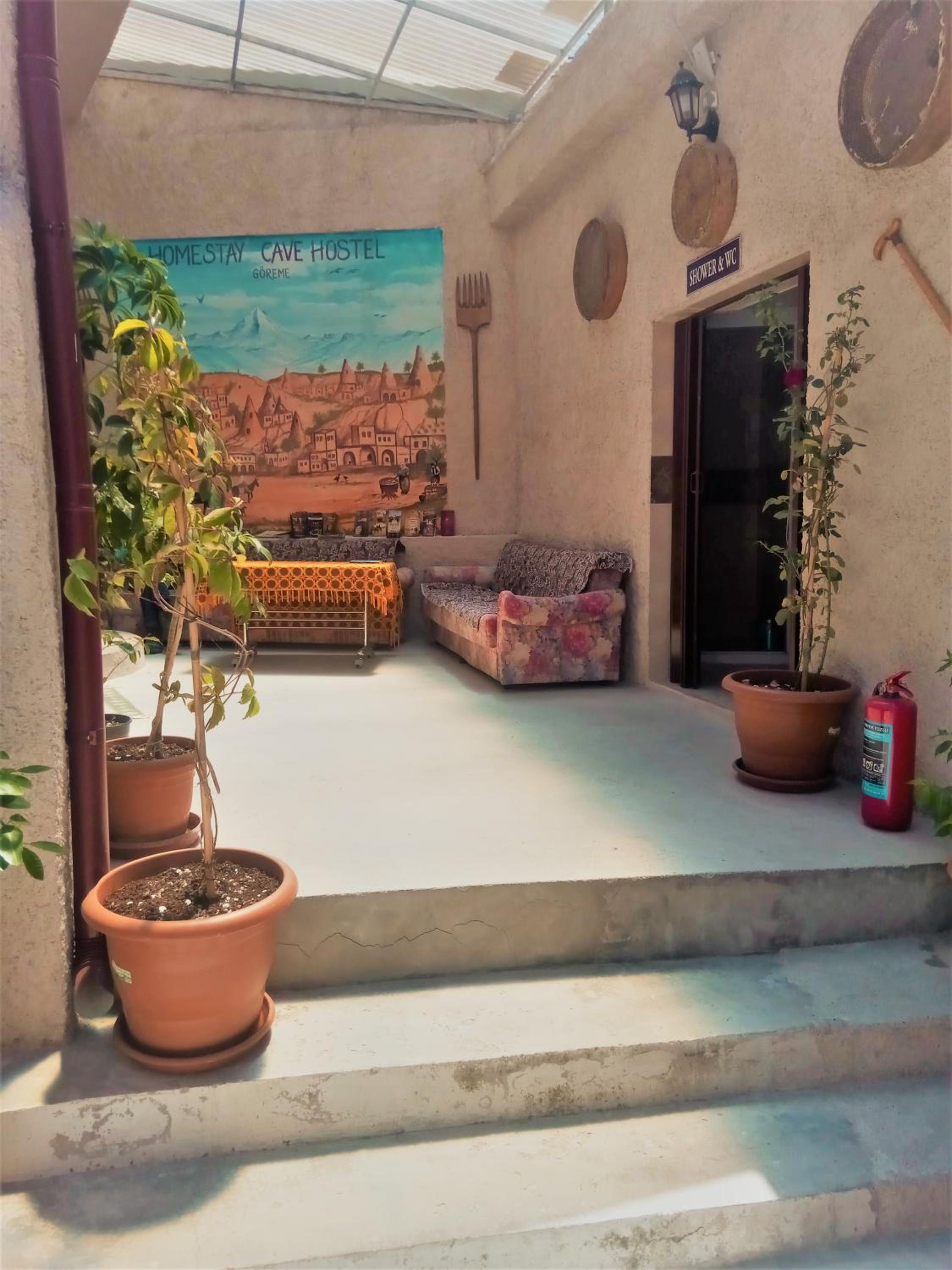 Homestay Cave Hostel view 2