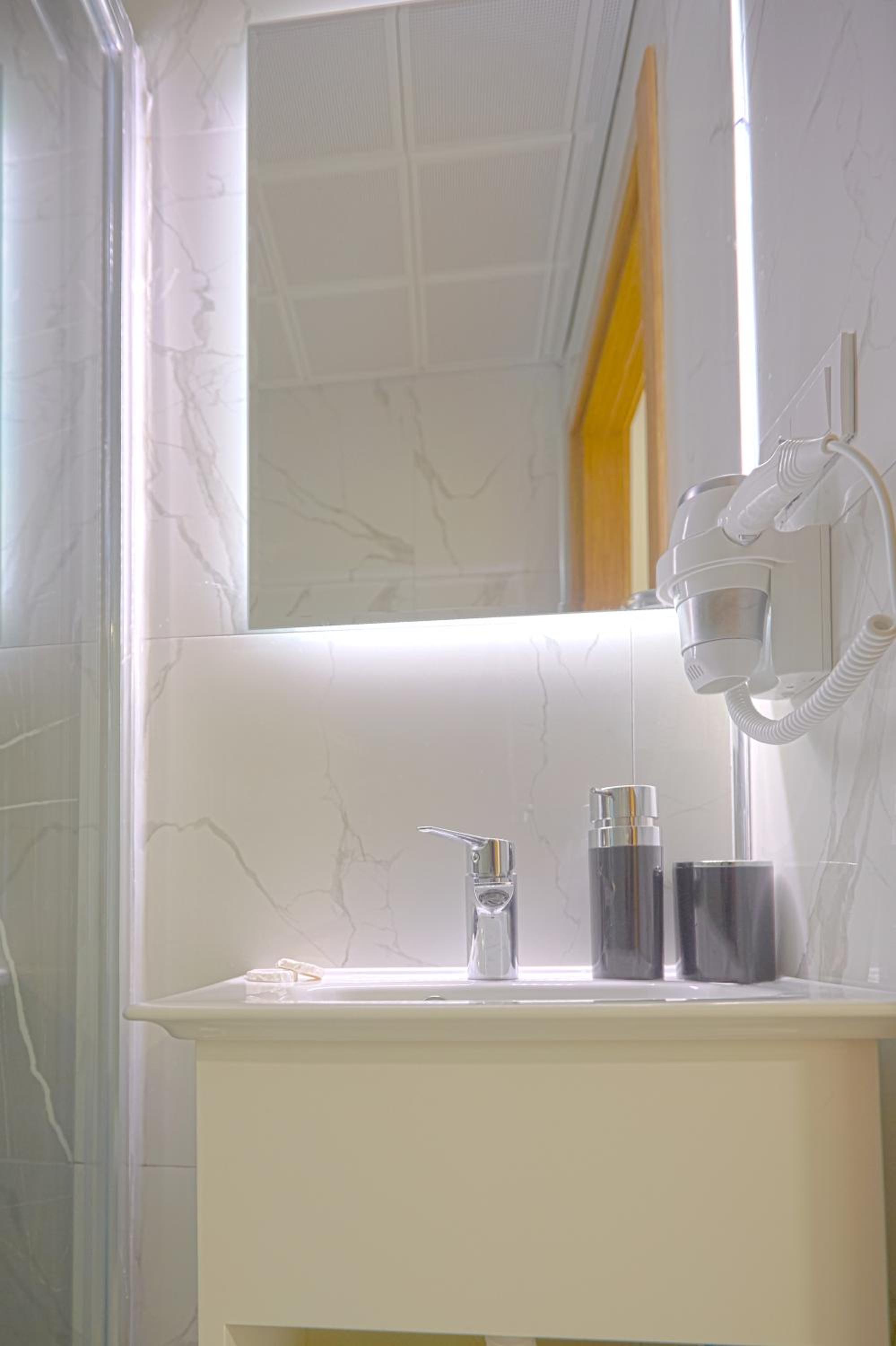 Kartal Palace Taksim Square AİLE OTELİ - Image 10