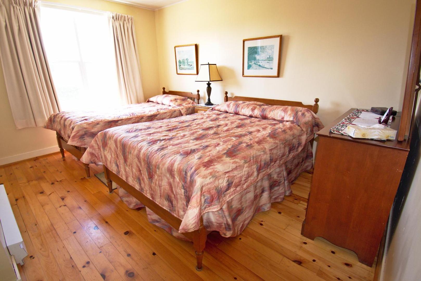 Lakeview Lodge and Cottages