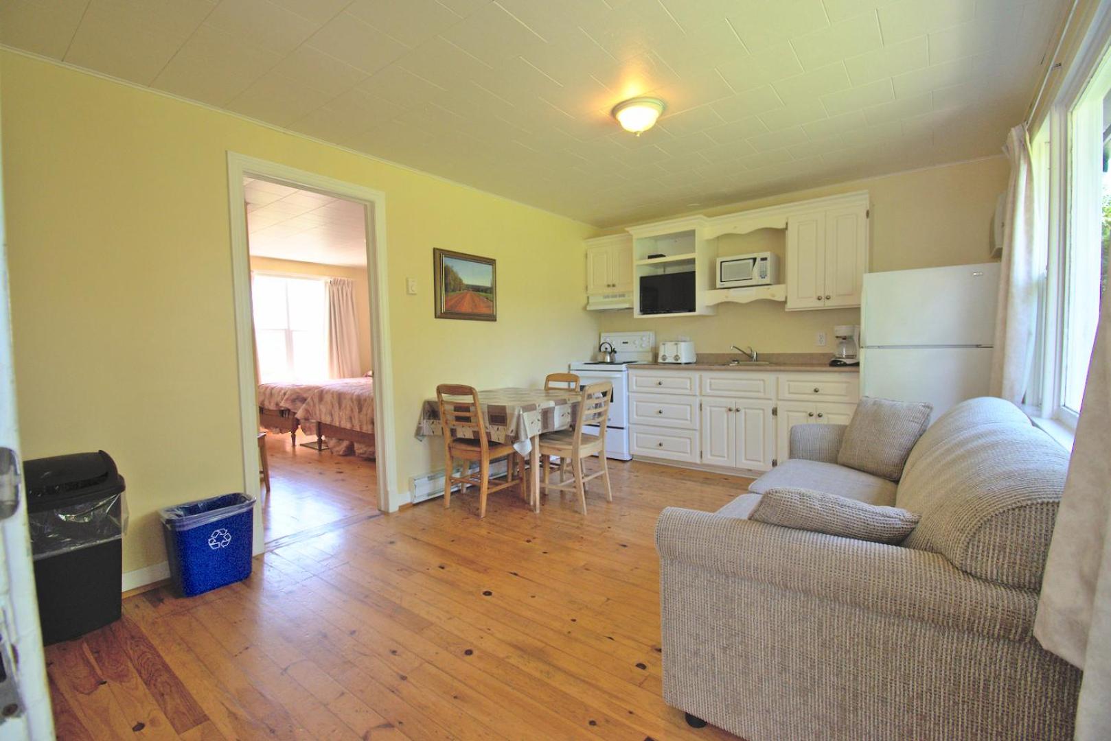 Lakeview Lodge and Cottages