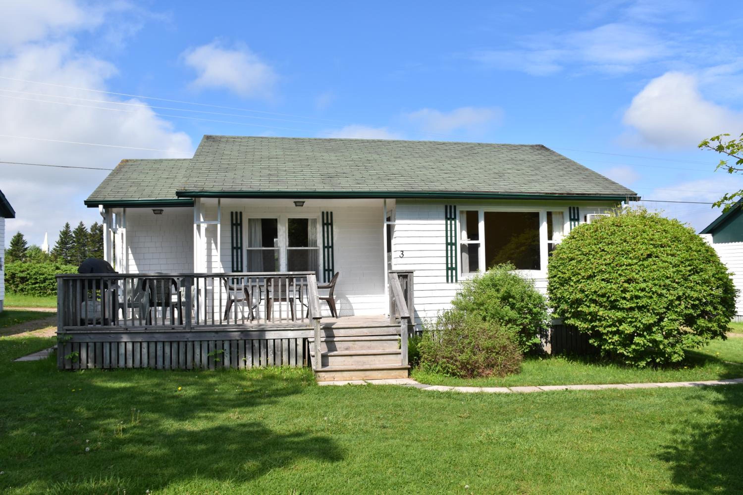 Lakeview Lodge and Cottages