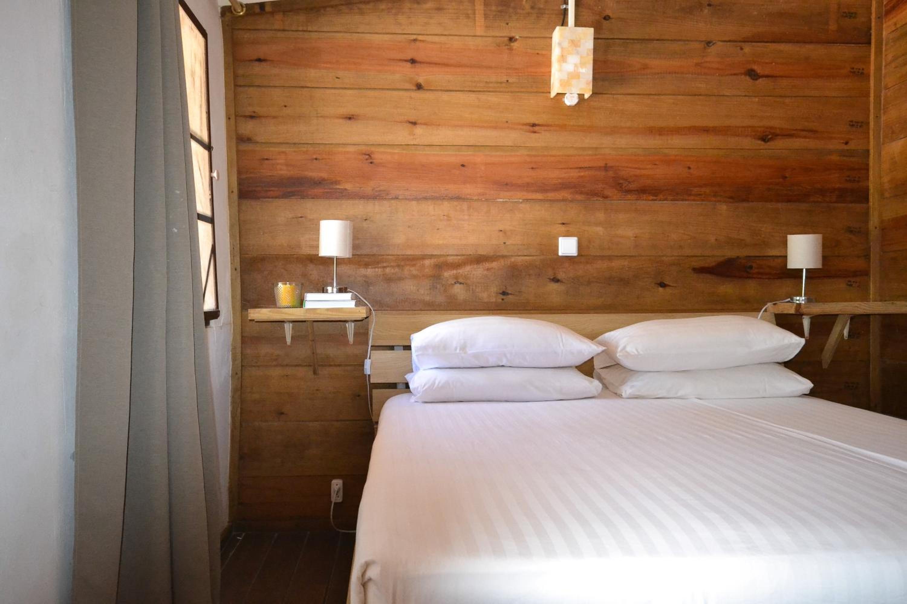 Jan Kok Lodges