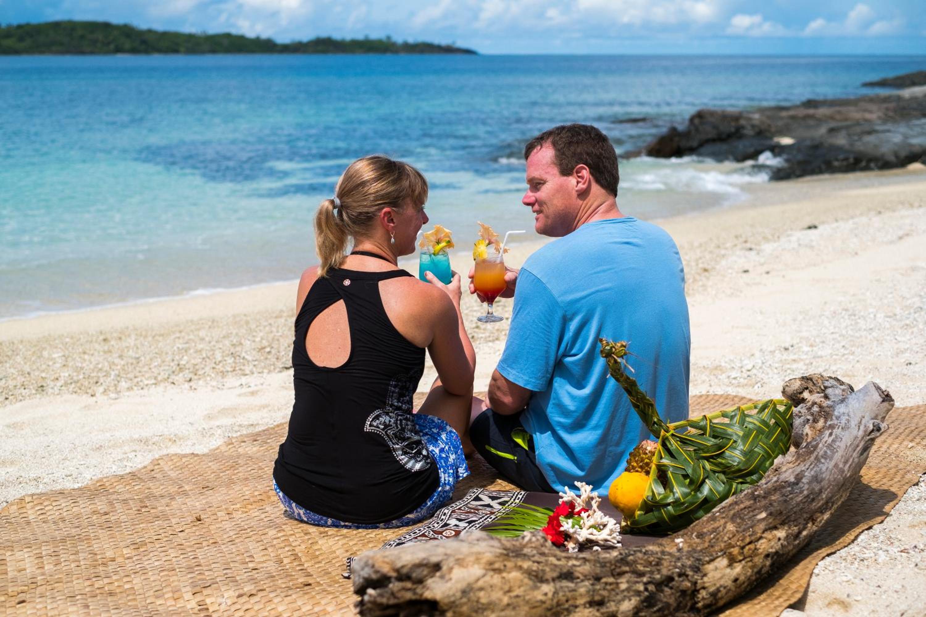 Barefoot Manta Island Resort