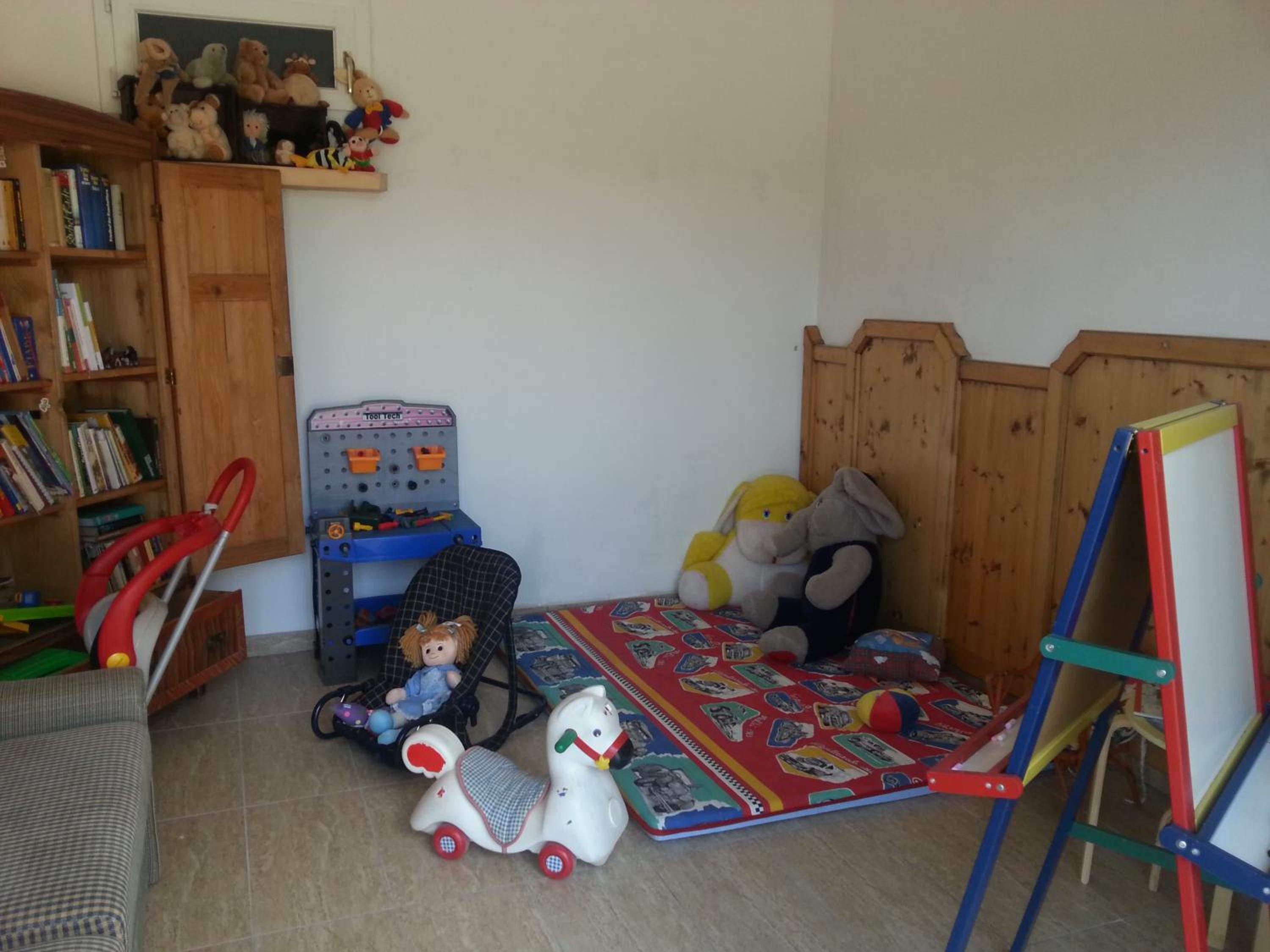 Photo 35