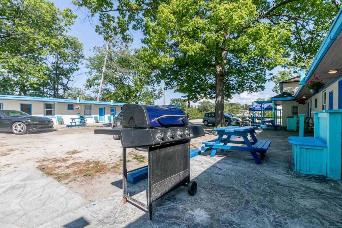 outdoor BBQ area
