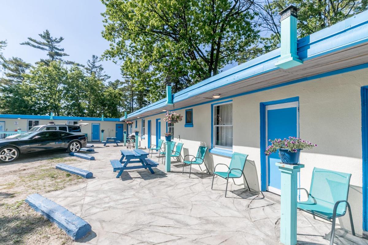 outdoor BBQ area