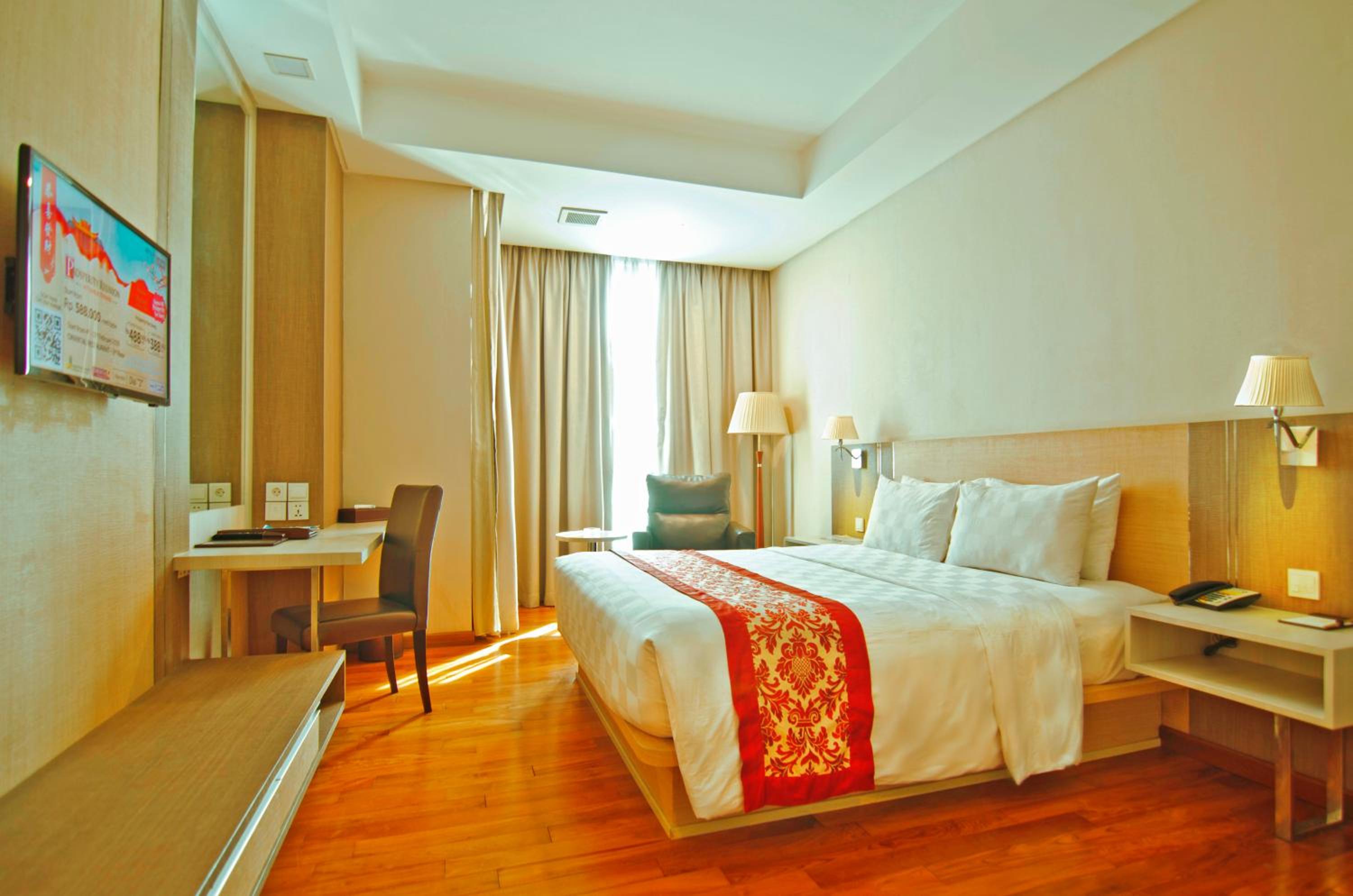 Nagoya Hill Hotel Batam 10