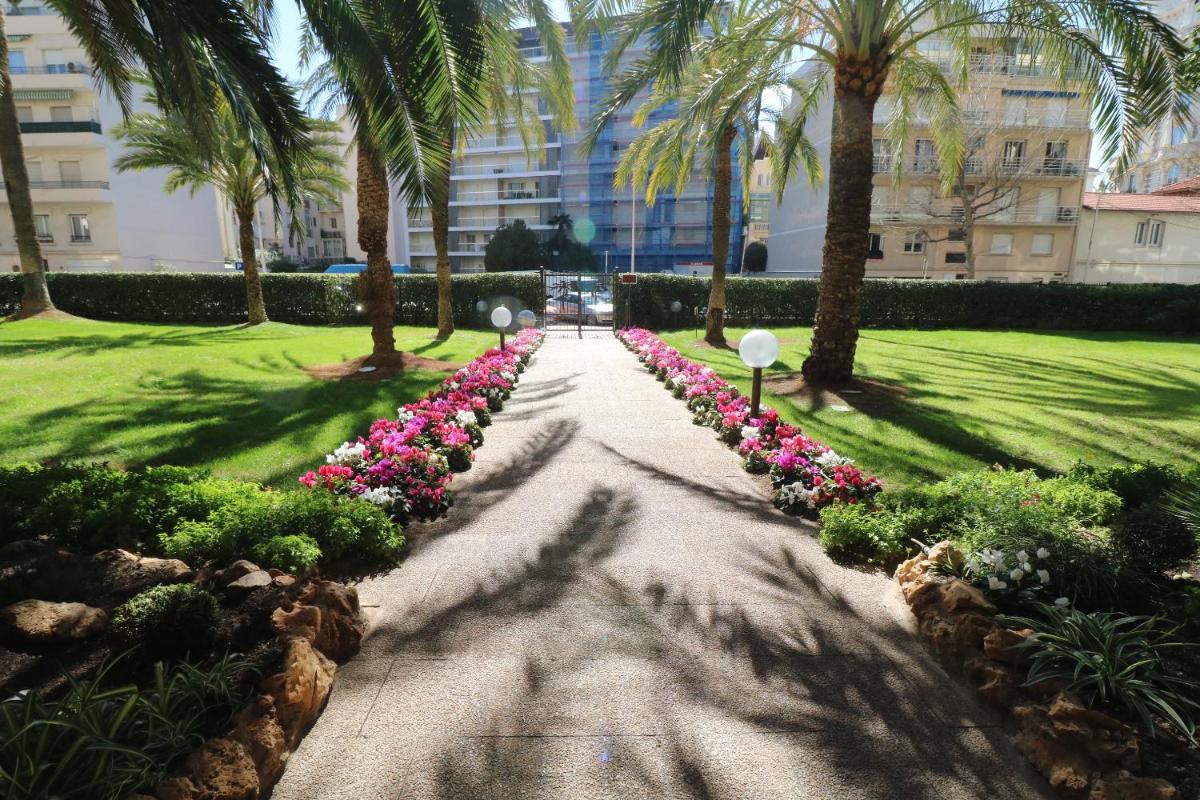 Luxury 1 bedroom Jardins Croisette 265 photo 4