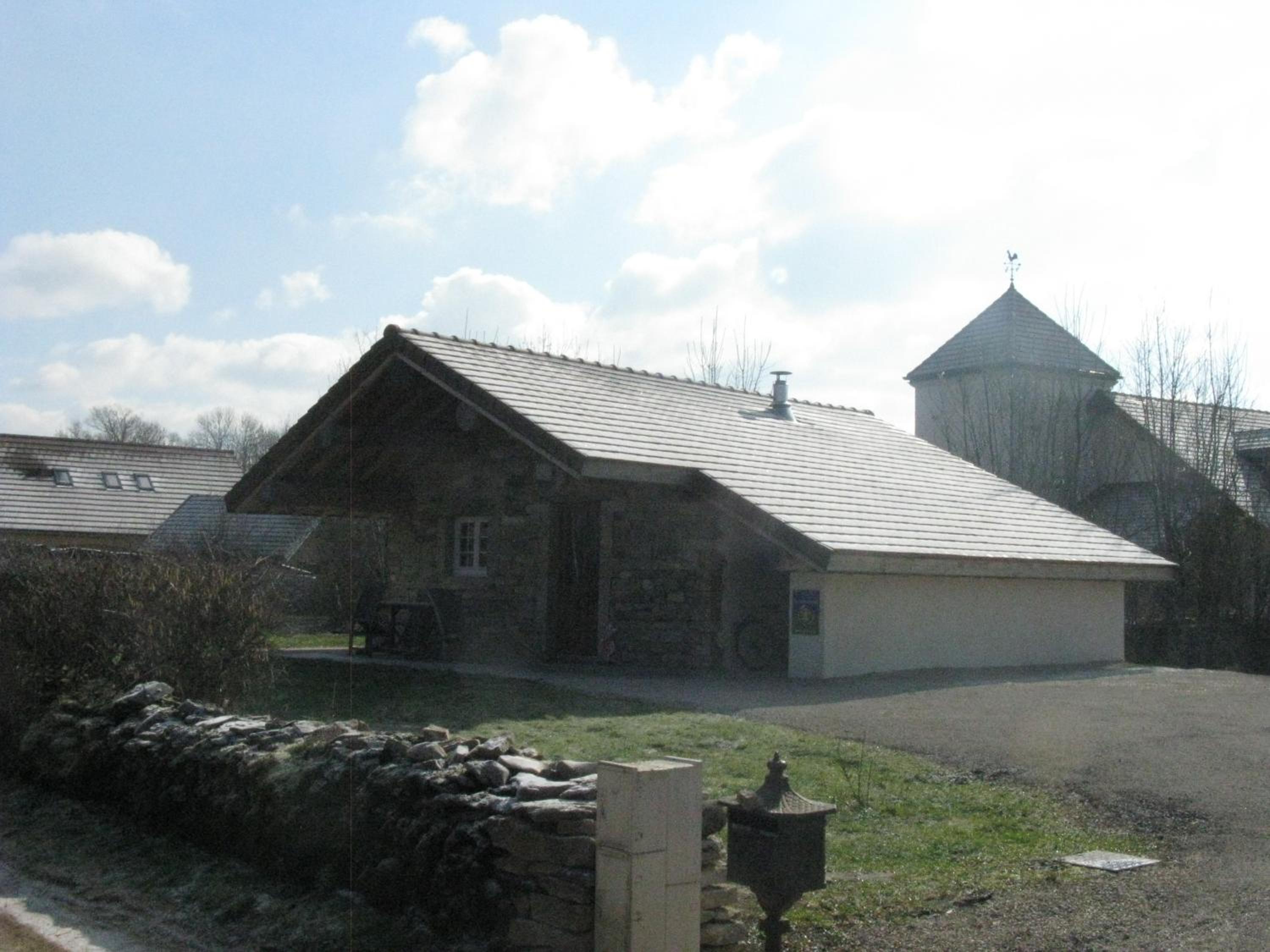 Photo 9