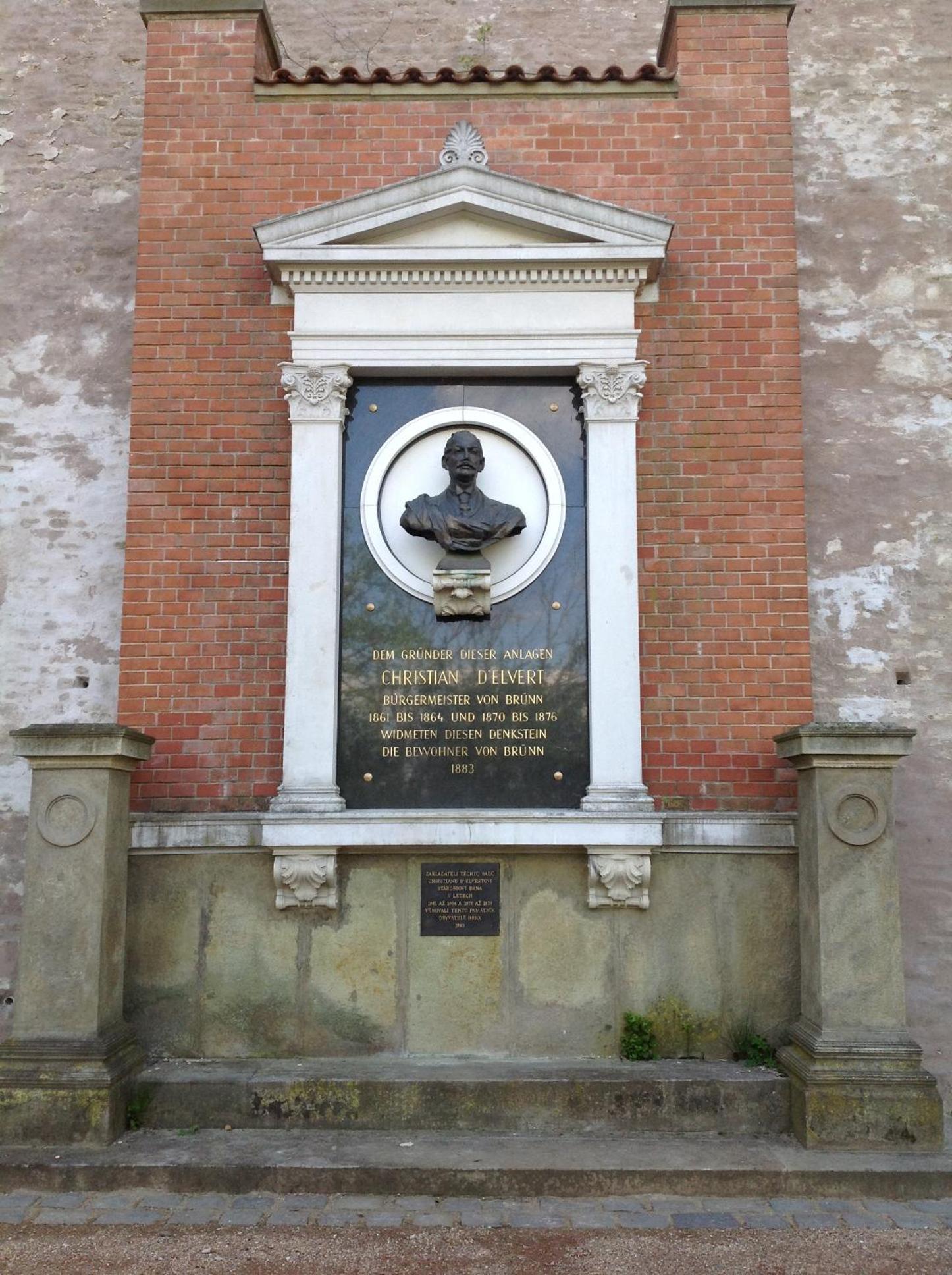 Photo 24