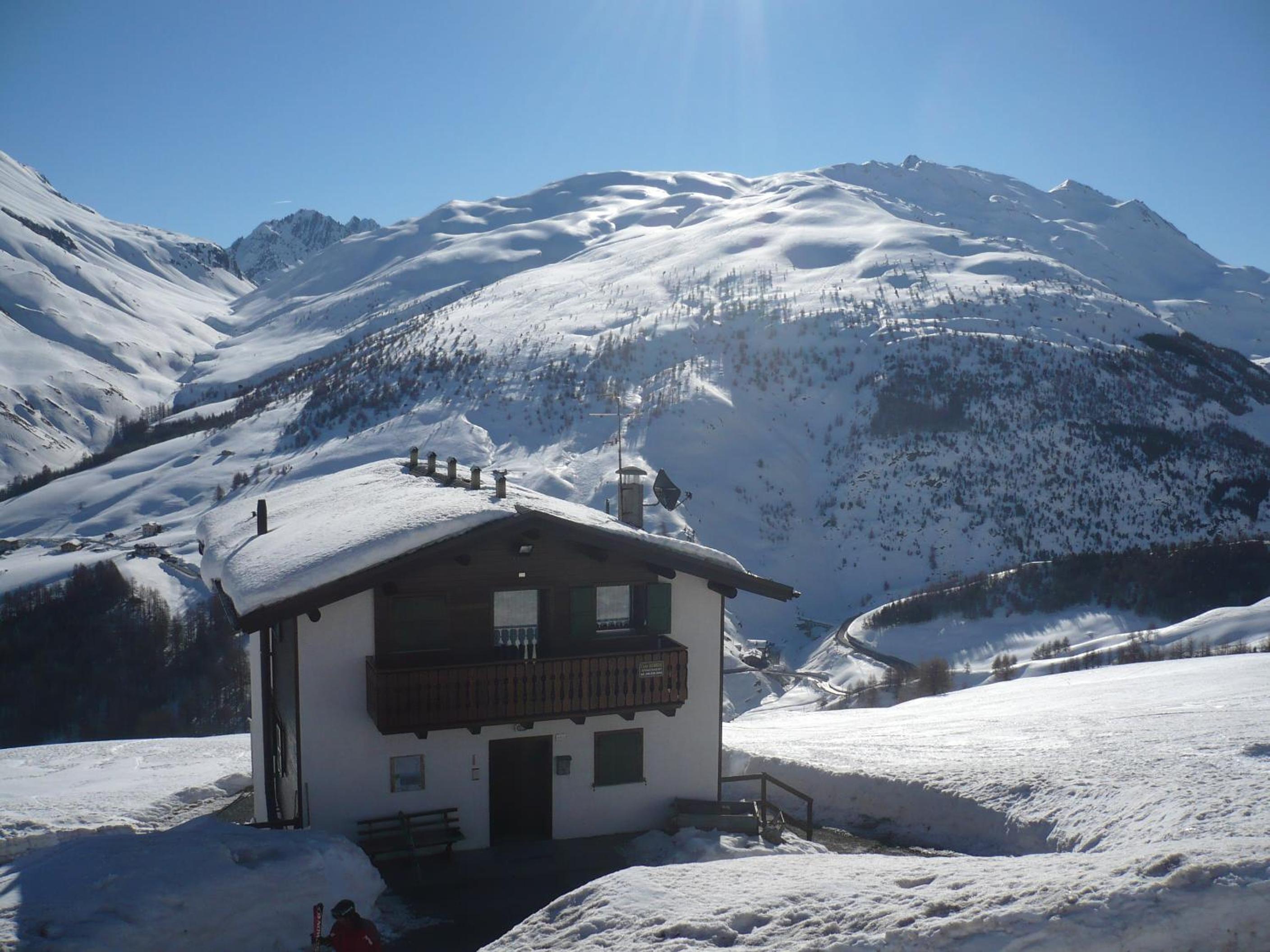 Casa Gembre view 2