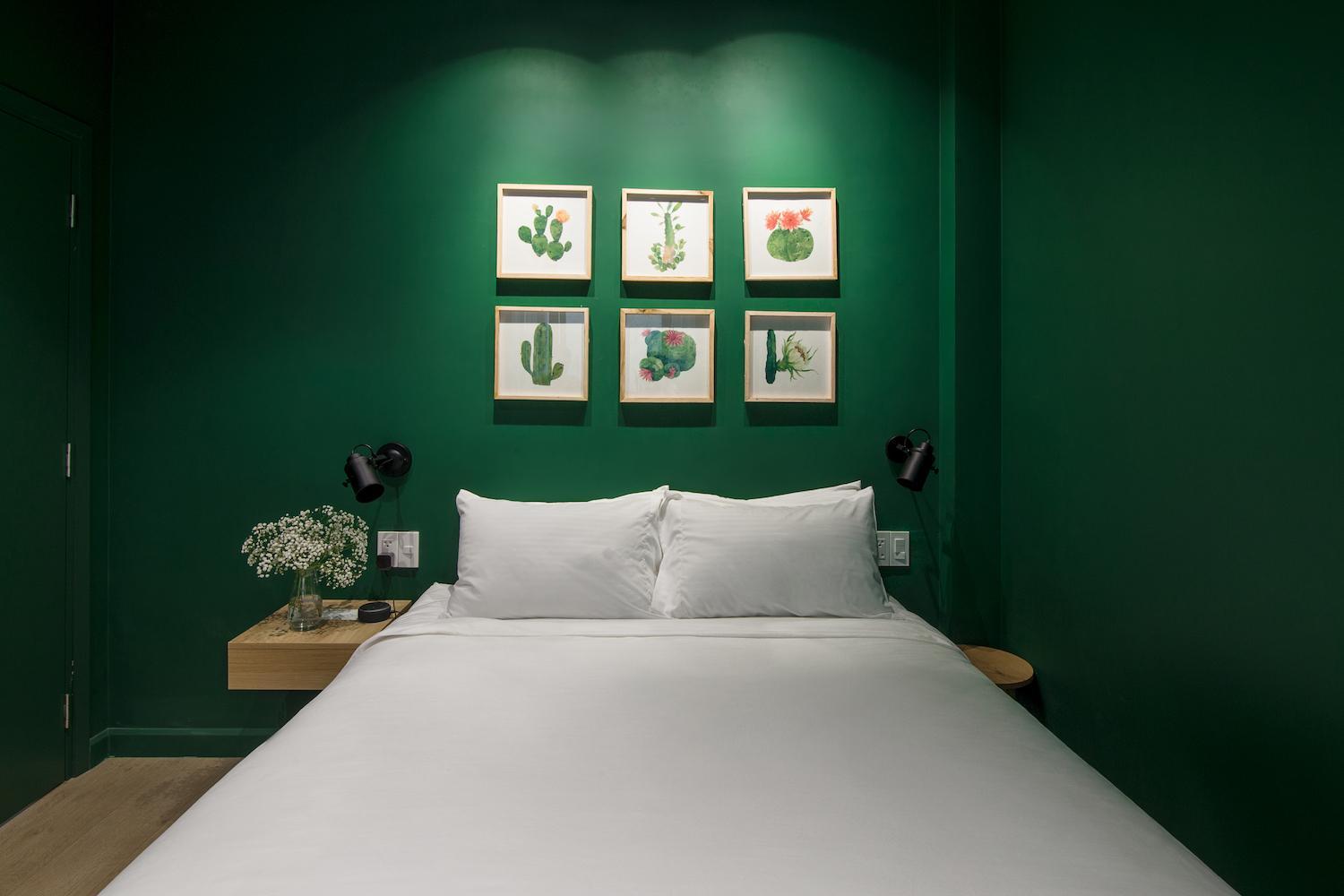 Botanist Lab Minihotel by CIRCADIAN