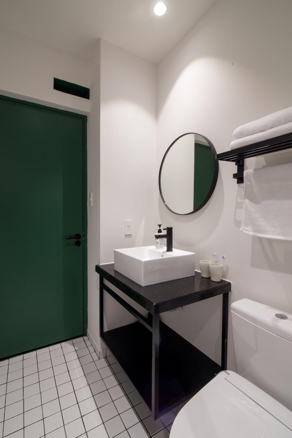 Botanist Lab Minihotel by CIRCADIAN