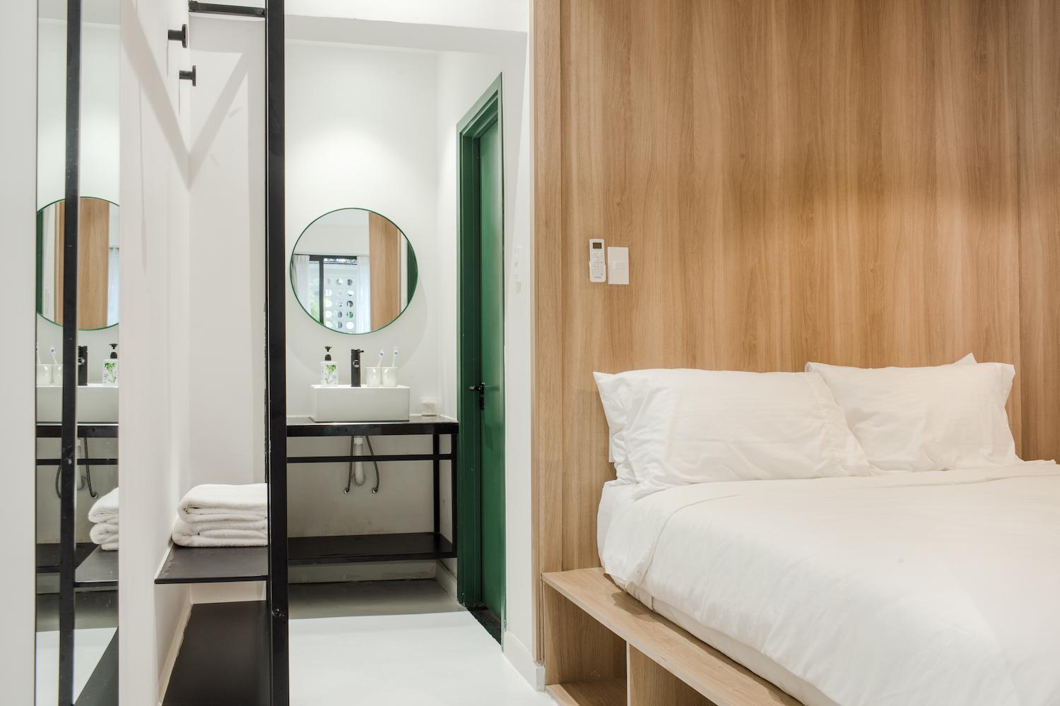Botanist Lab Minihotel by CIRCADIAN