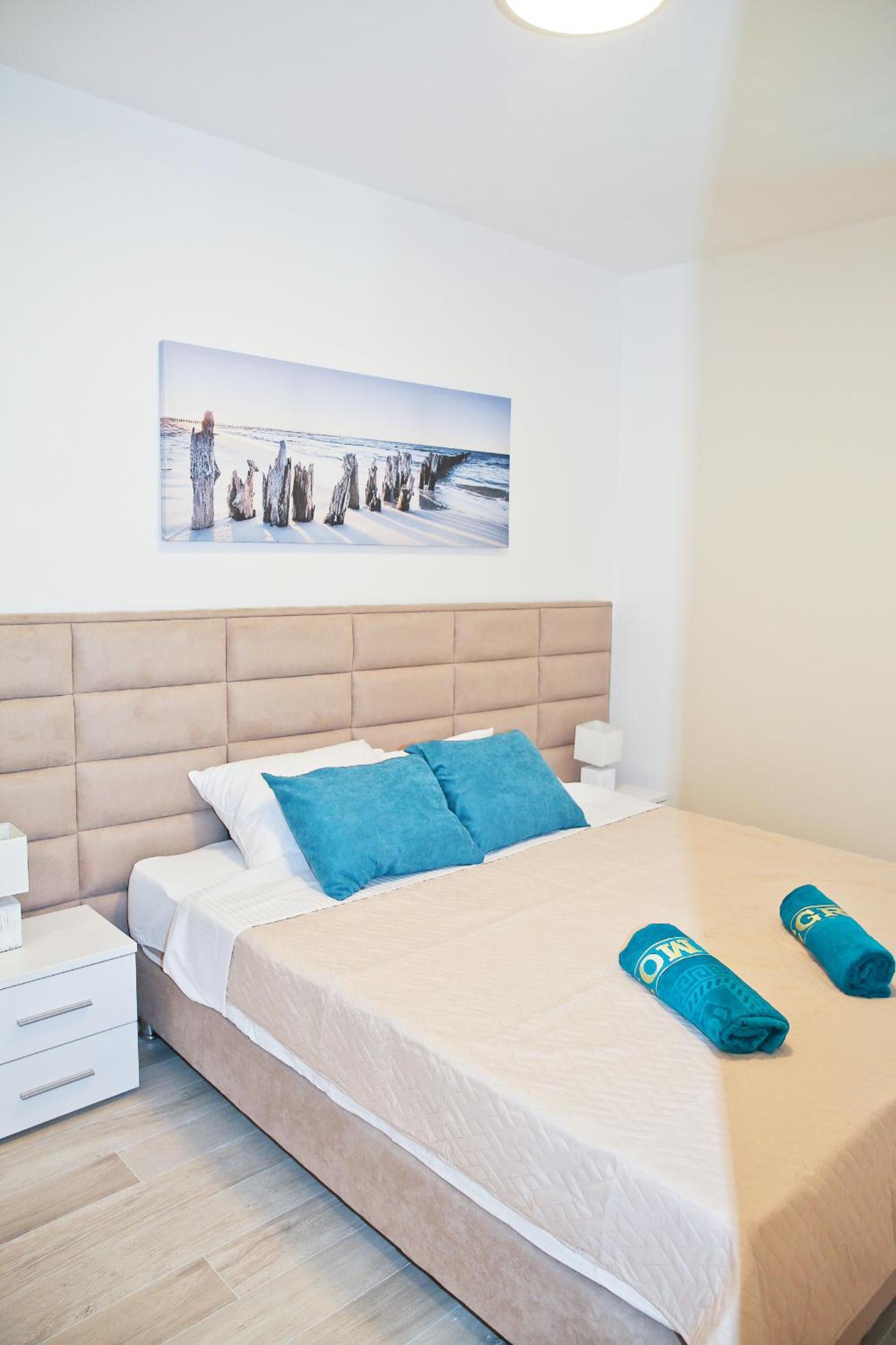 Apartments Boka Blue Dobrota Kotor view 4