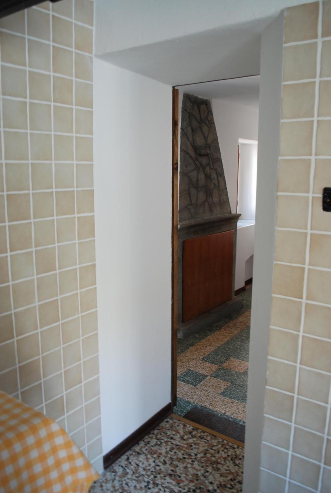Casa rosa sull'appennino tosco emiliano view 5