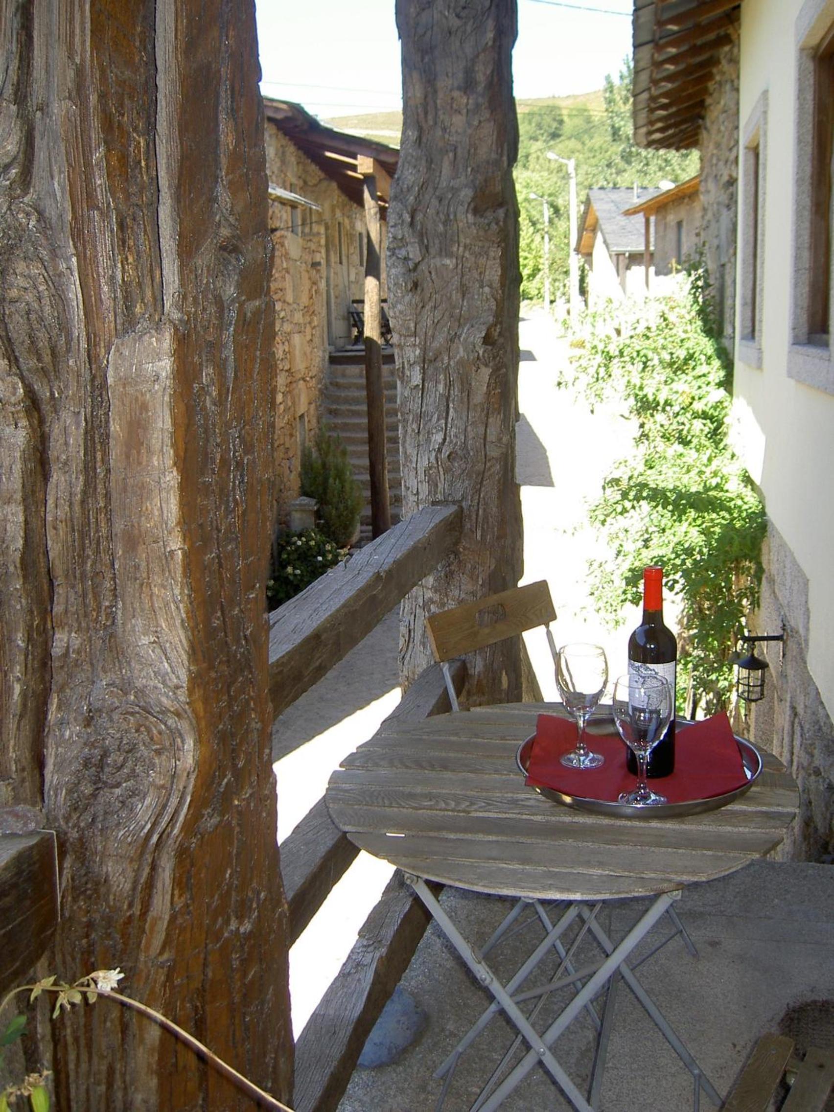 Photo 42
