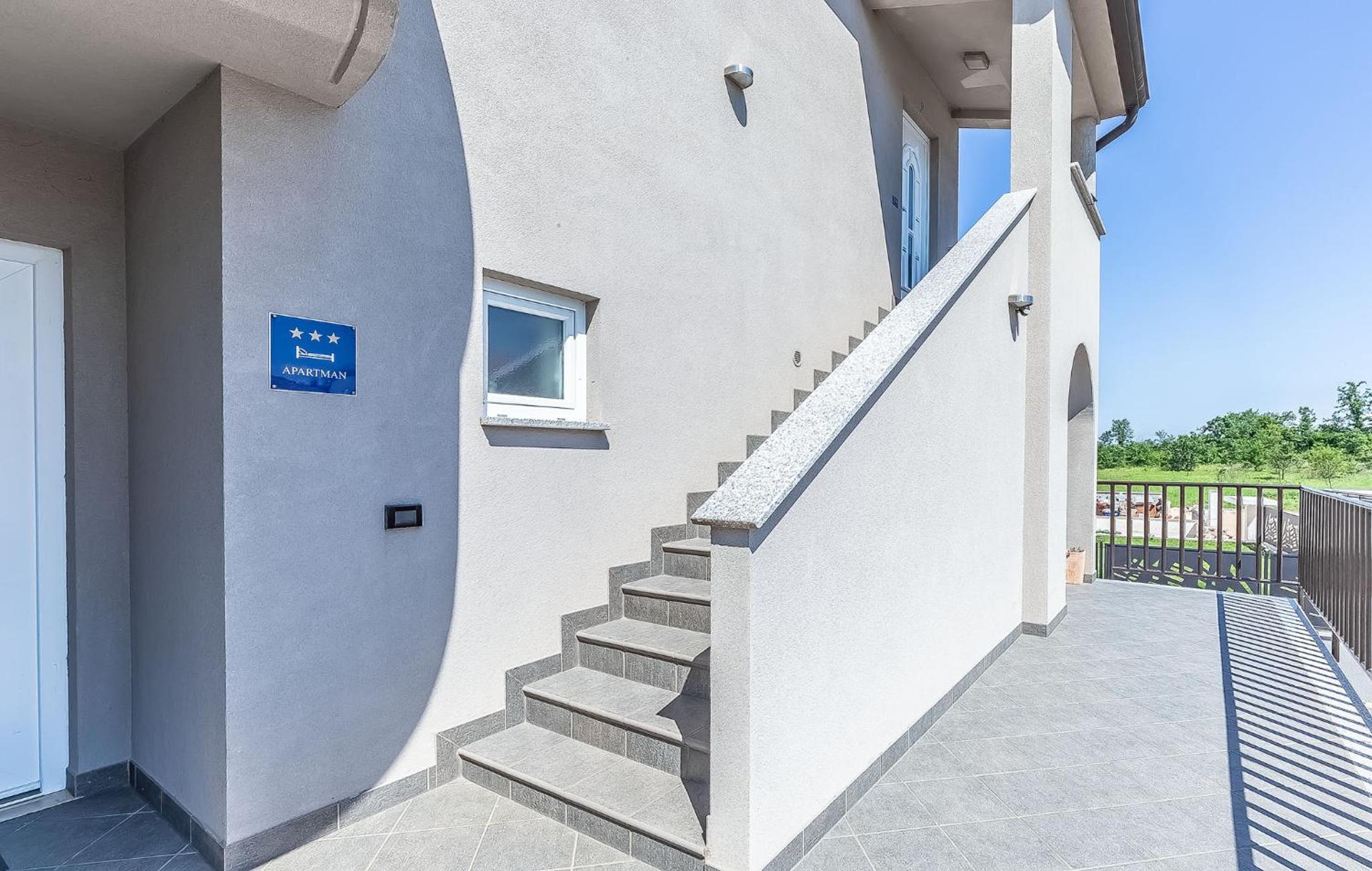 Toni  Julija - Property Image 36