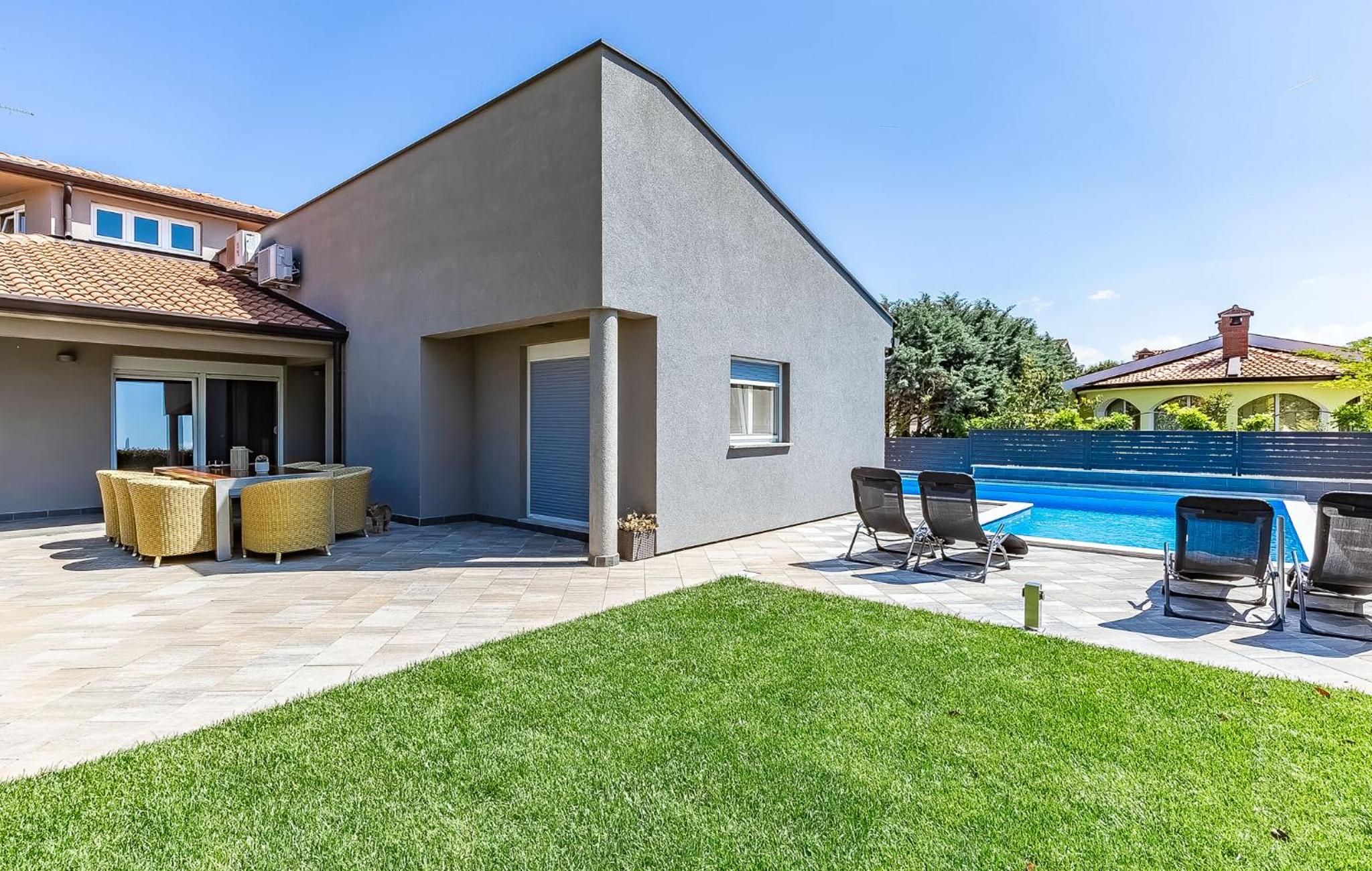 Toni  Julija - Property Image 11