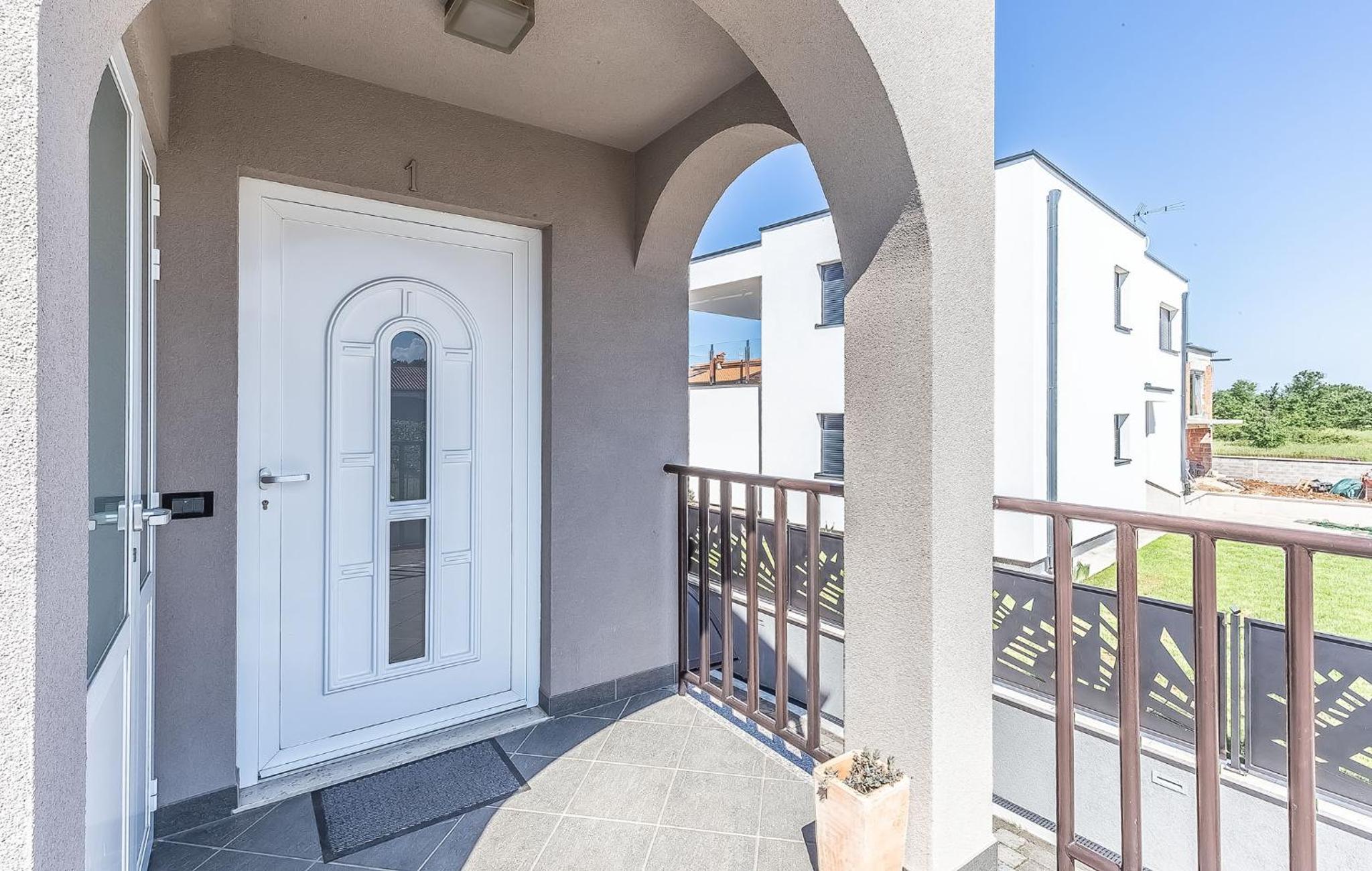 Toni  Julija - Property Image 43