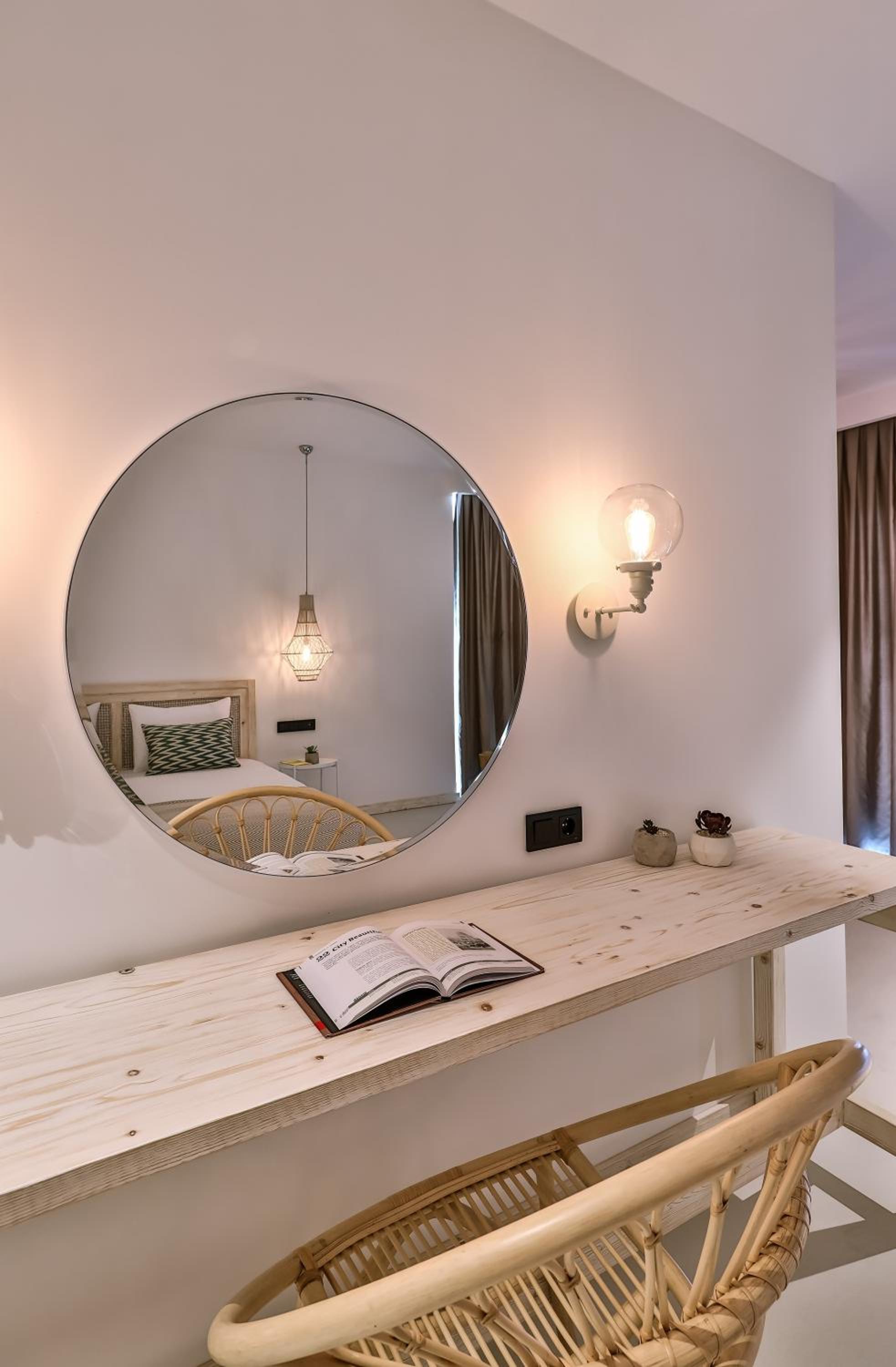 Carruba Boutique Hotel - Image 62