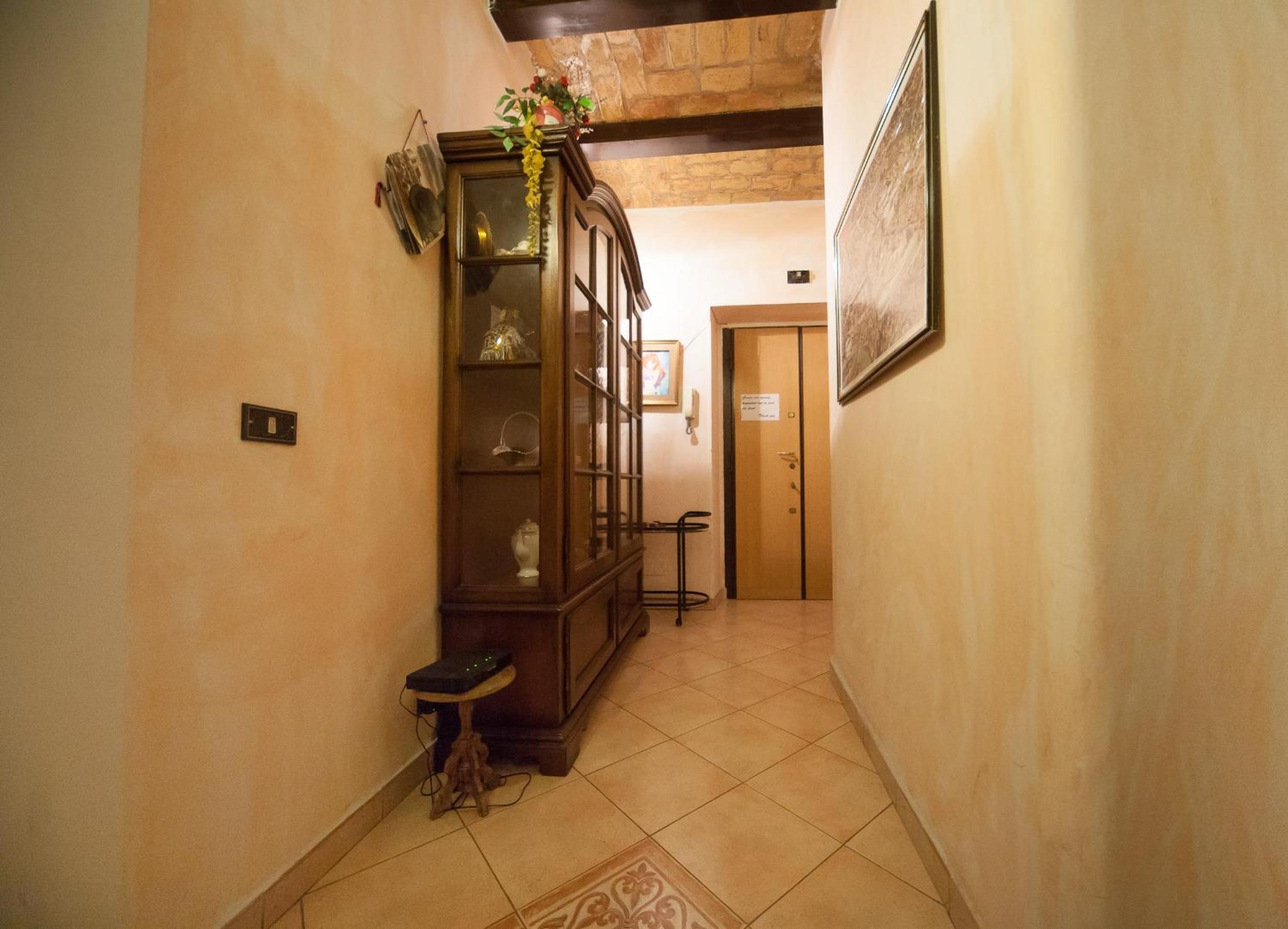 Kyterion Apartment