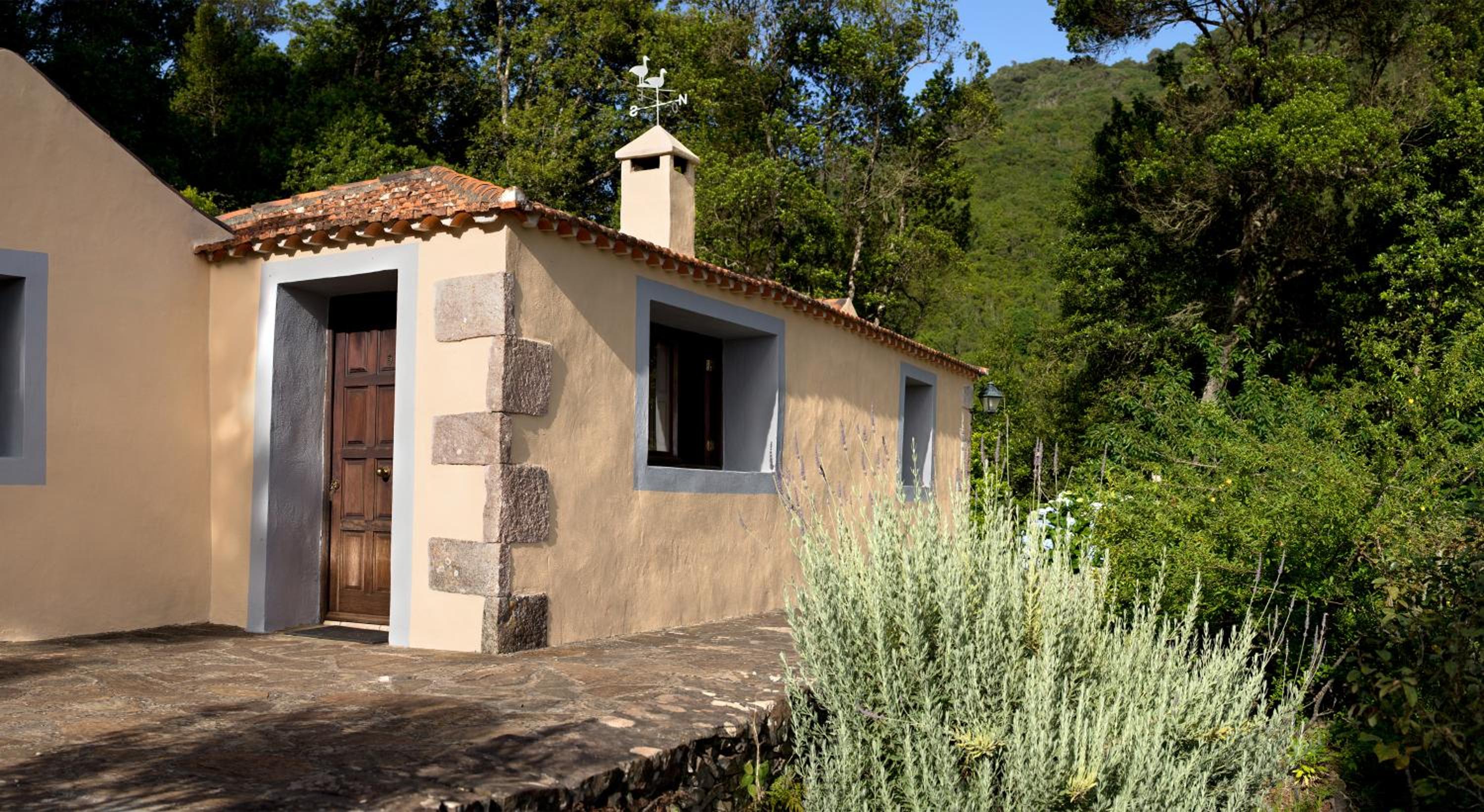 Hotel Casa Rural Los Patos - Image 1