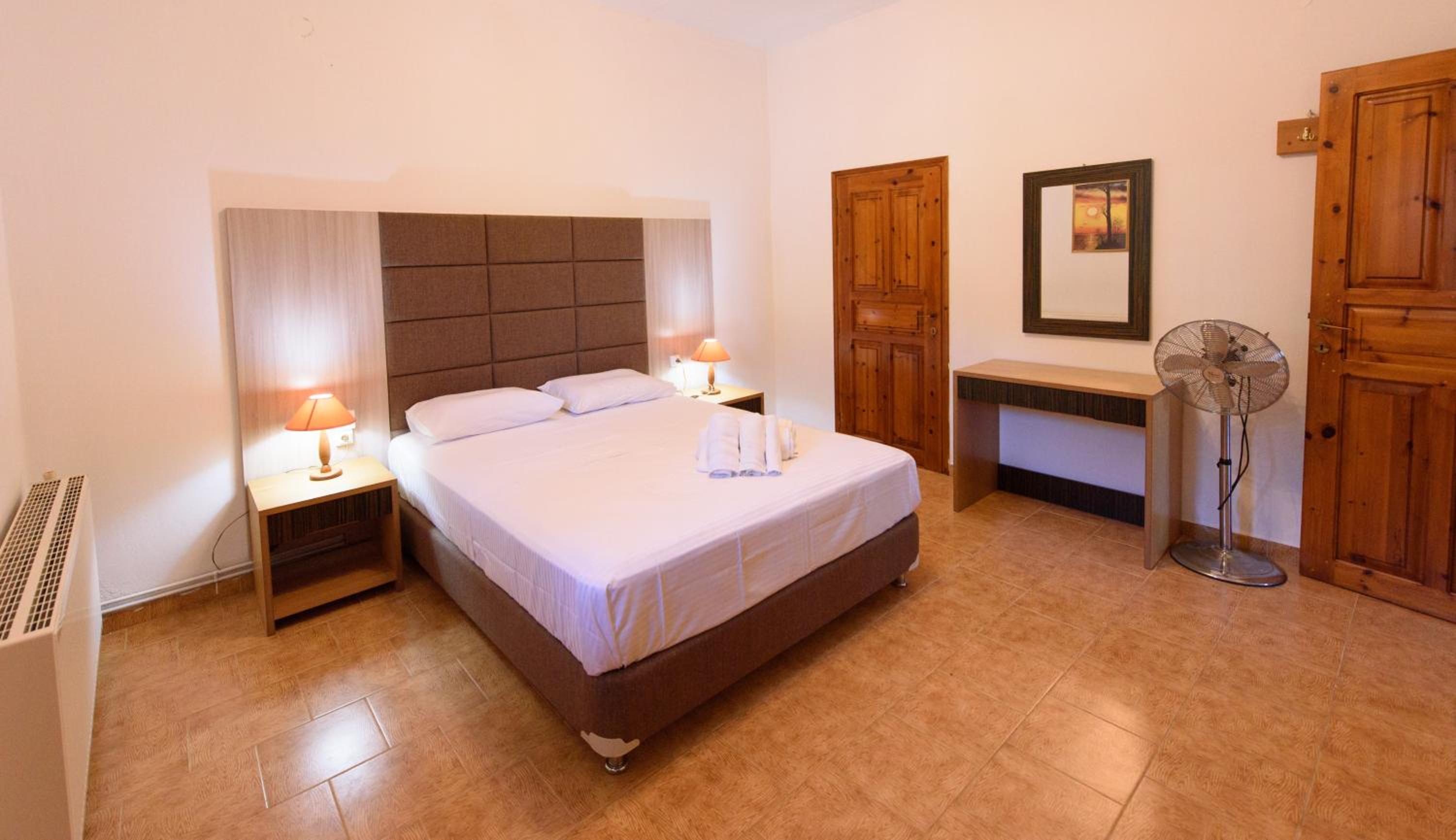 Johnie's Villa view 3