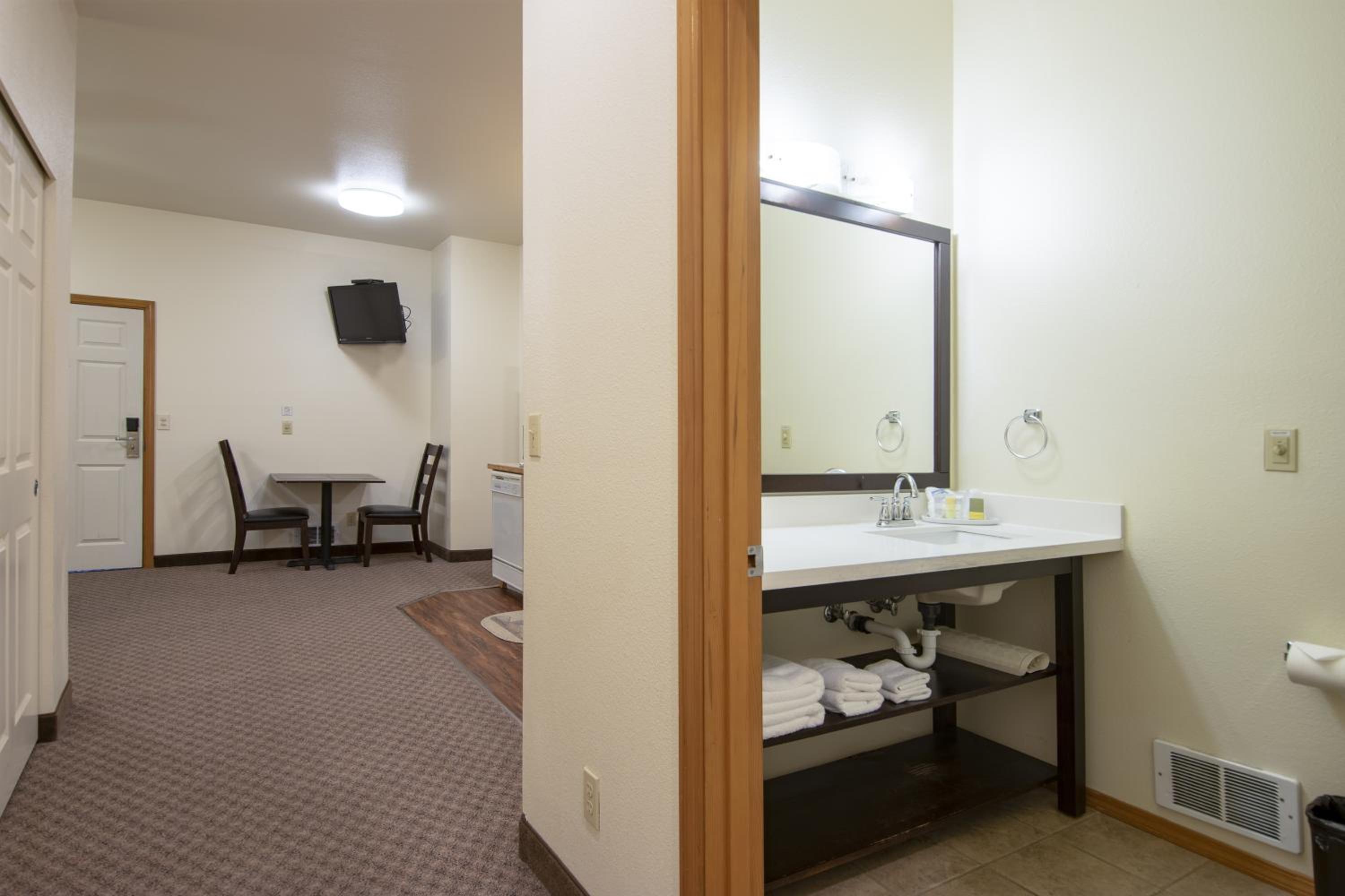 Sunrise Inn, photo 99