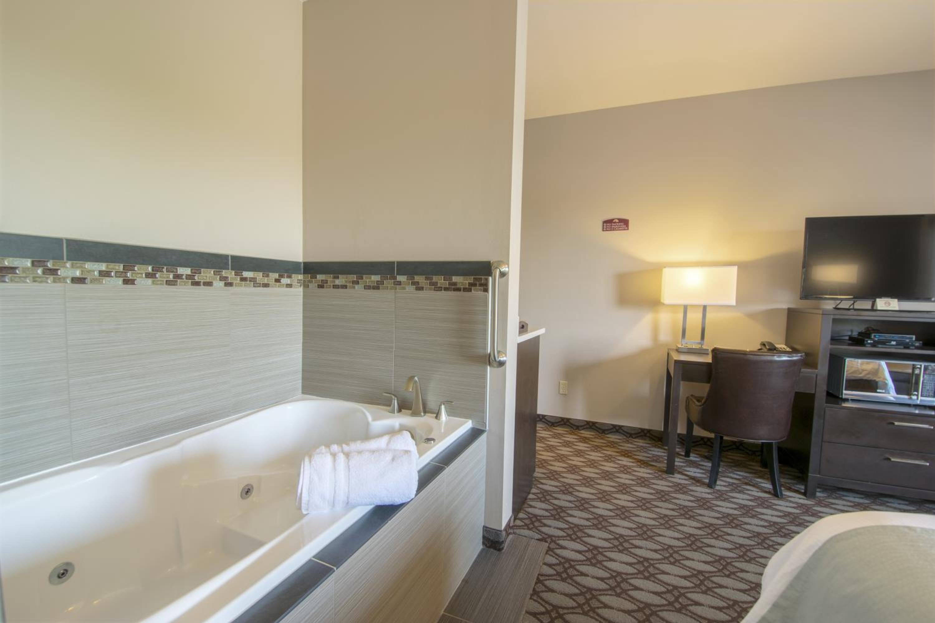 Sunrise Inn, photo 110