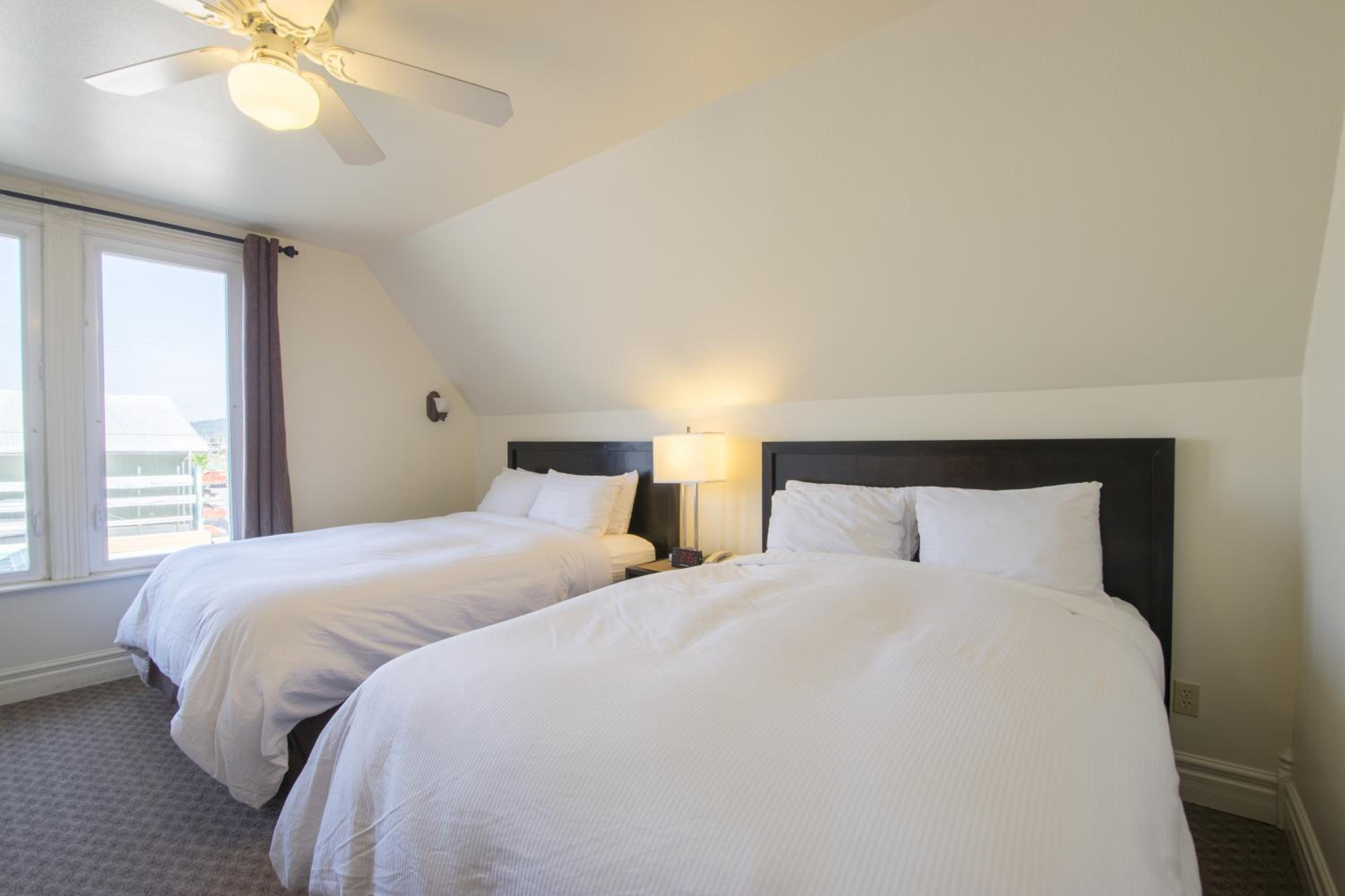 Sunrise Inn, photo 49
